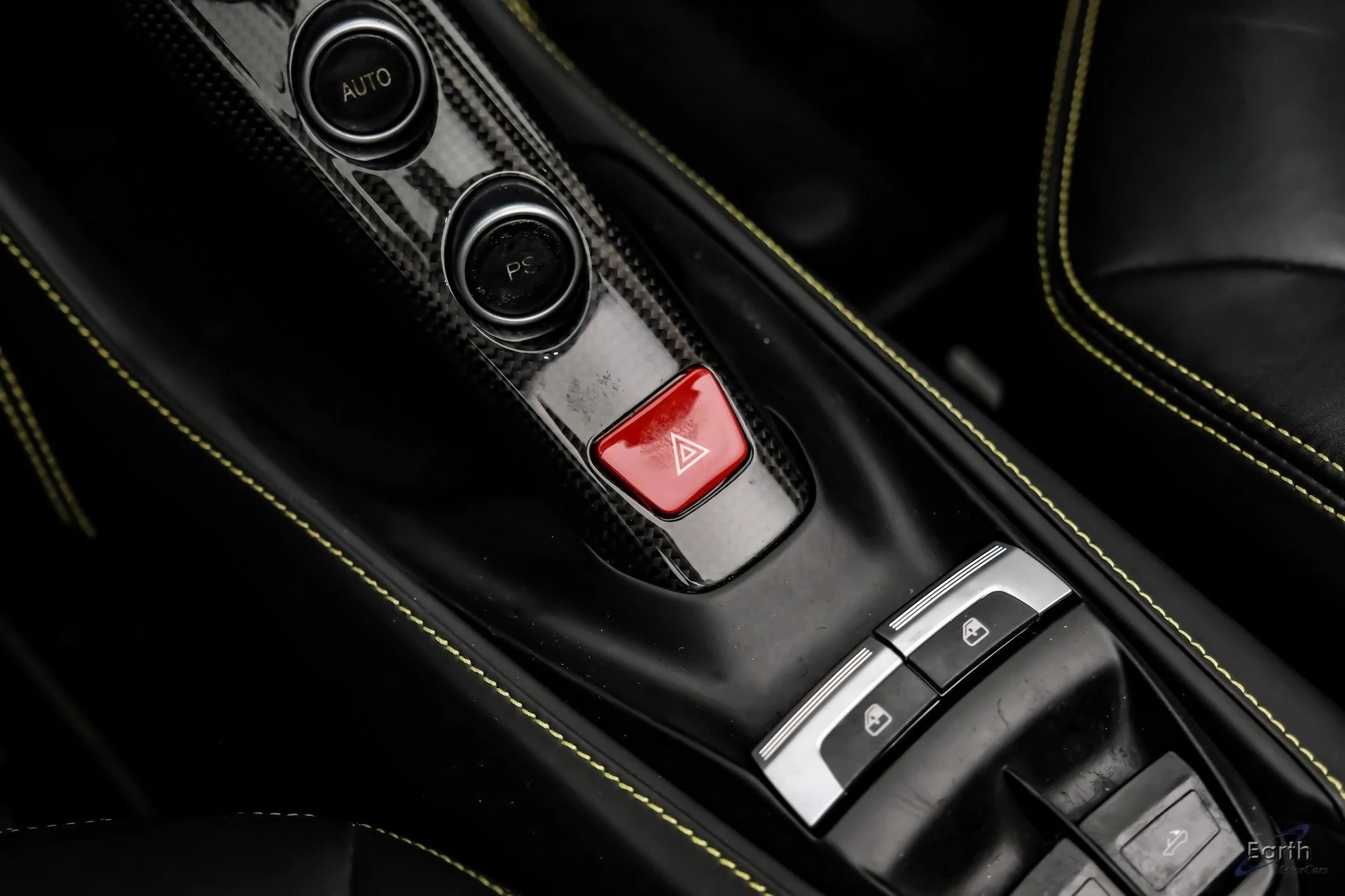 mph076_3201444644_bdd943136b4e722075bfe0ebb10af0a8x_afef532598