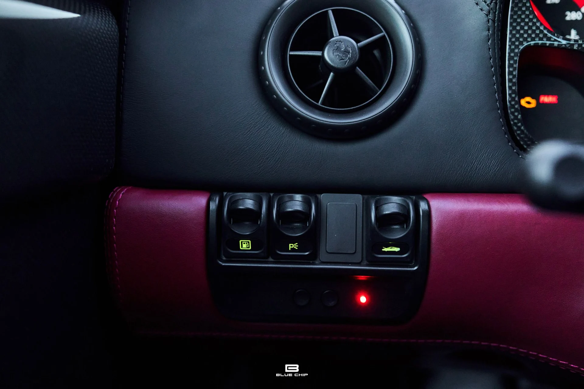 mph076_3418012961_698a12bac47bcf353be53e17_A7400608_475c41ef2e