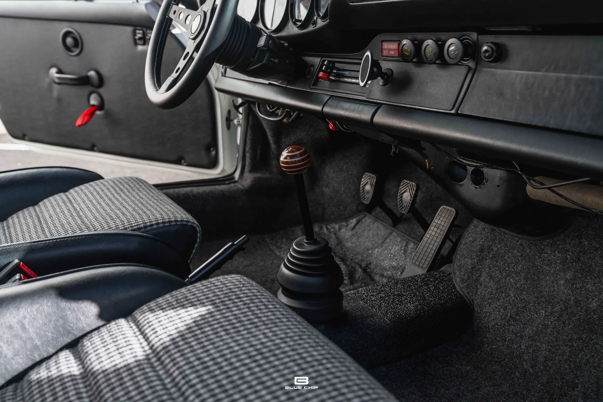 mph076_3453665461_69558b20ff865b8291b558d8_A7409854_7dfaed7842