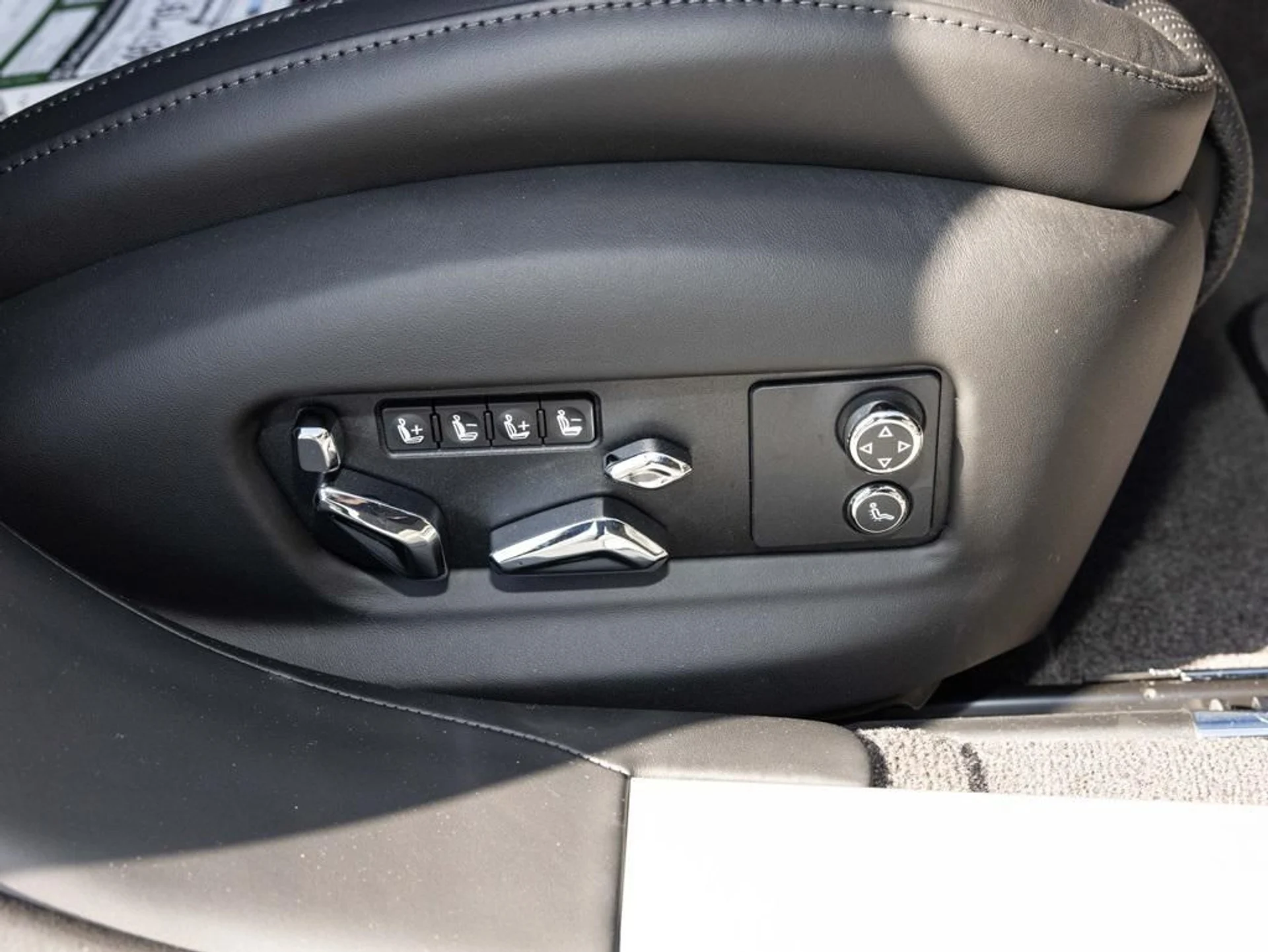 mph076_3458932313_489450284_696fa26a247726b502ba2740_4db461f77a