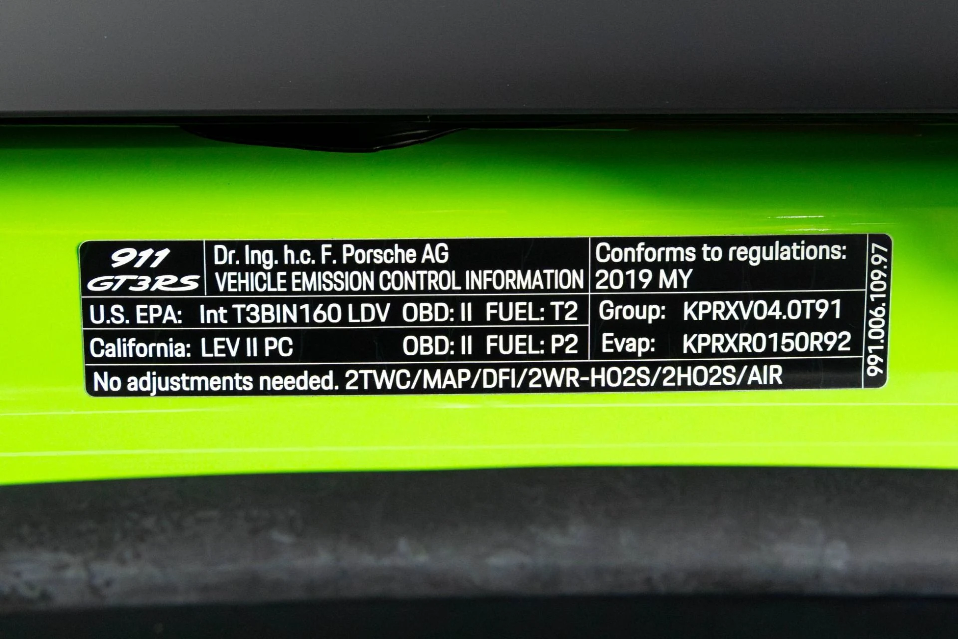 mph076_3586436286_Used_2019_Porsche_911_GT_3_RS_1763595319_62b3c65cd6