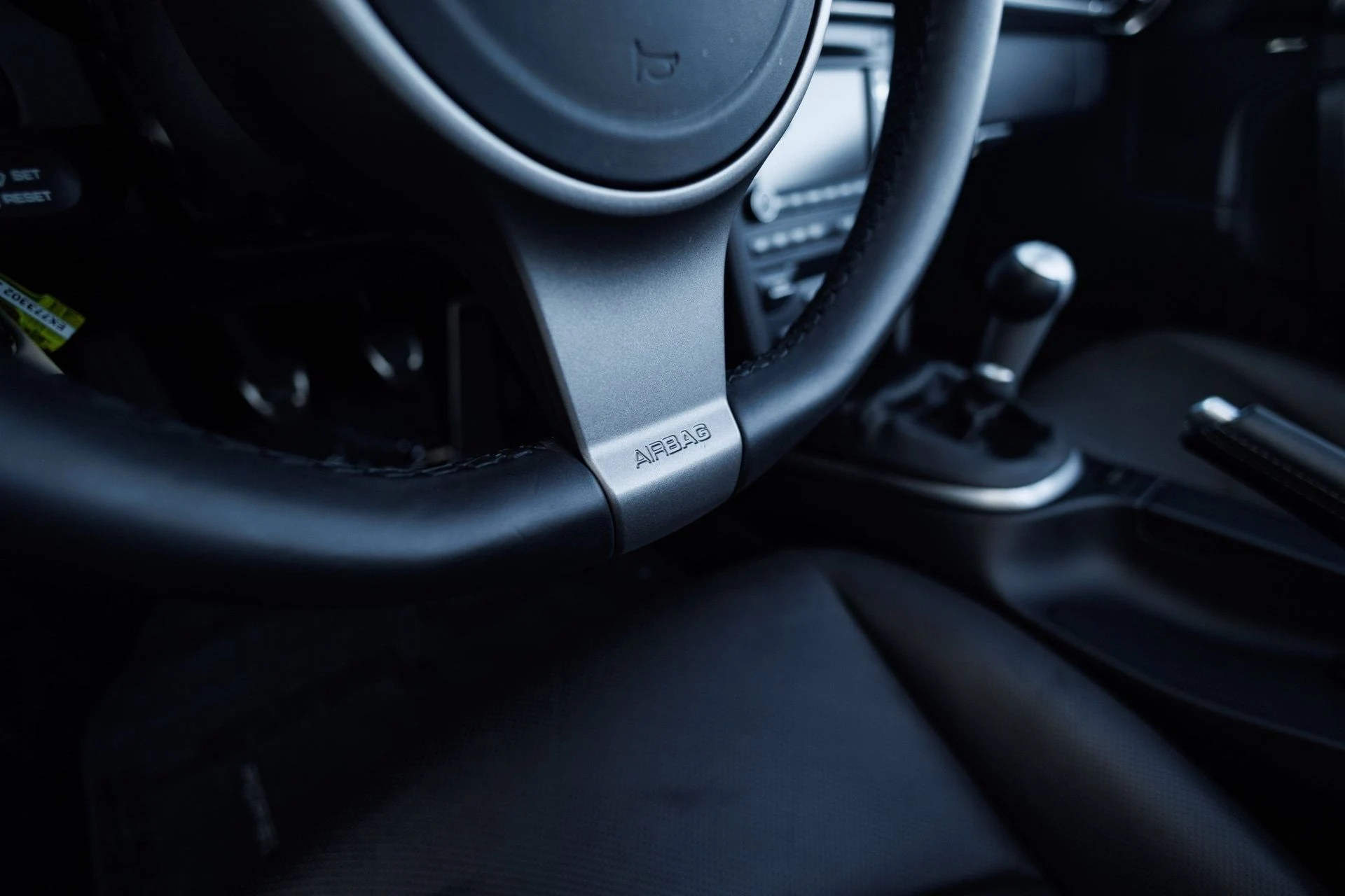 mph076_3700037381_bcc28dfe627d8f781a780e44981f4c05x_2b7437bce1