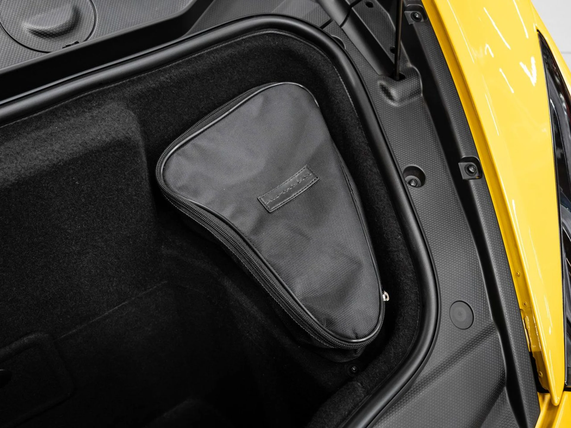 mph076_3737629456_lamborghini_huracan_2017_9fd2ced562
