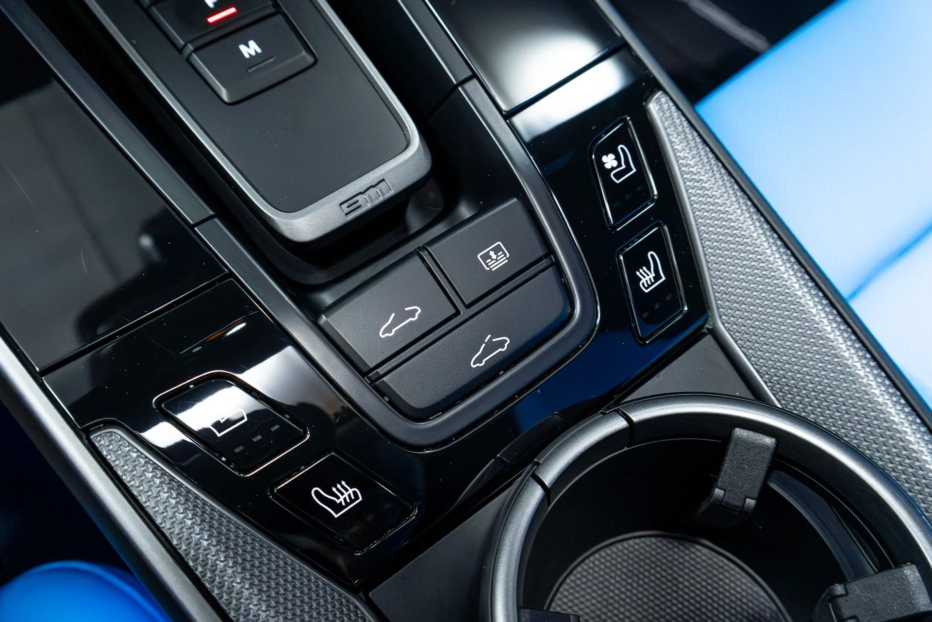 mph076_3869786009_Used_2024_Porsche_911_1774039969_c89539e009