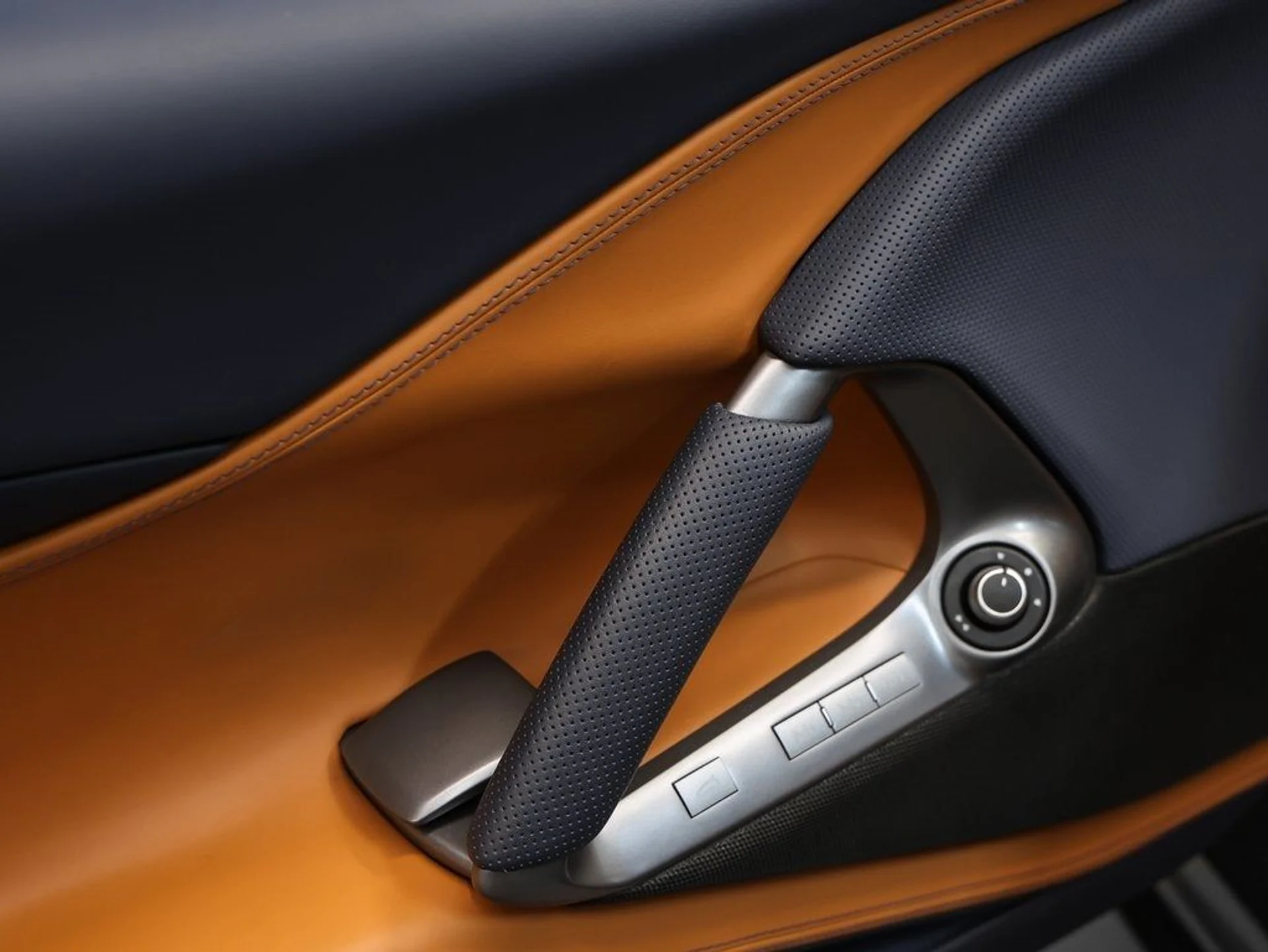 mph076_393893955_77_af5fbf5e0b