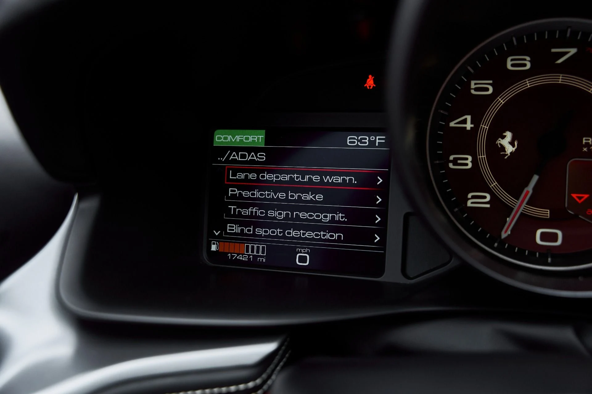 mph076_3980575581_Used_2020_Ferrari_GTC_4_Lusso_T_1766786005_54d26164d2