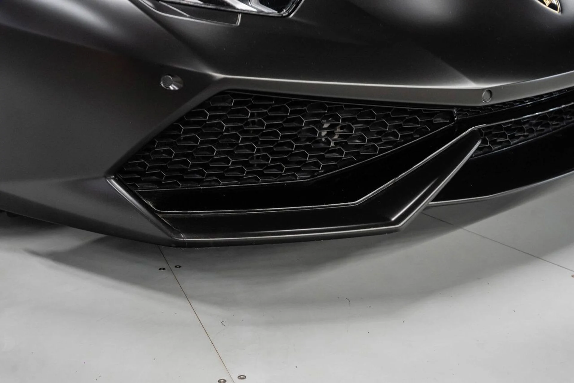 mph076_3987232552_lamborghini_huracan_2016_c45b8a7f7a