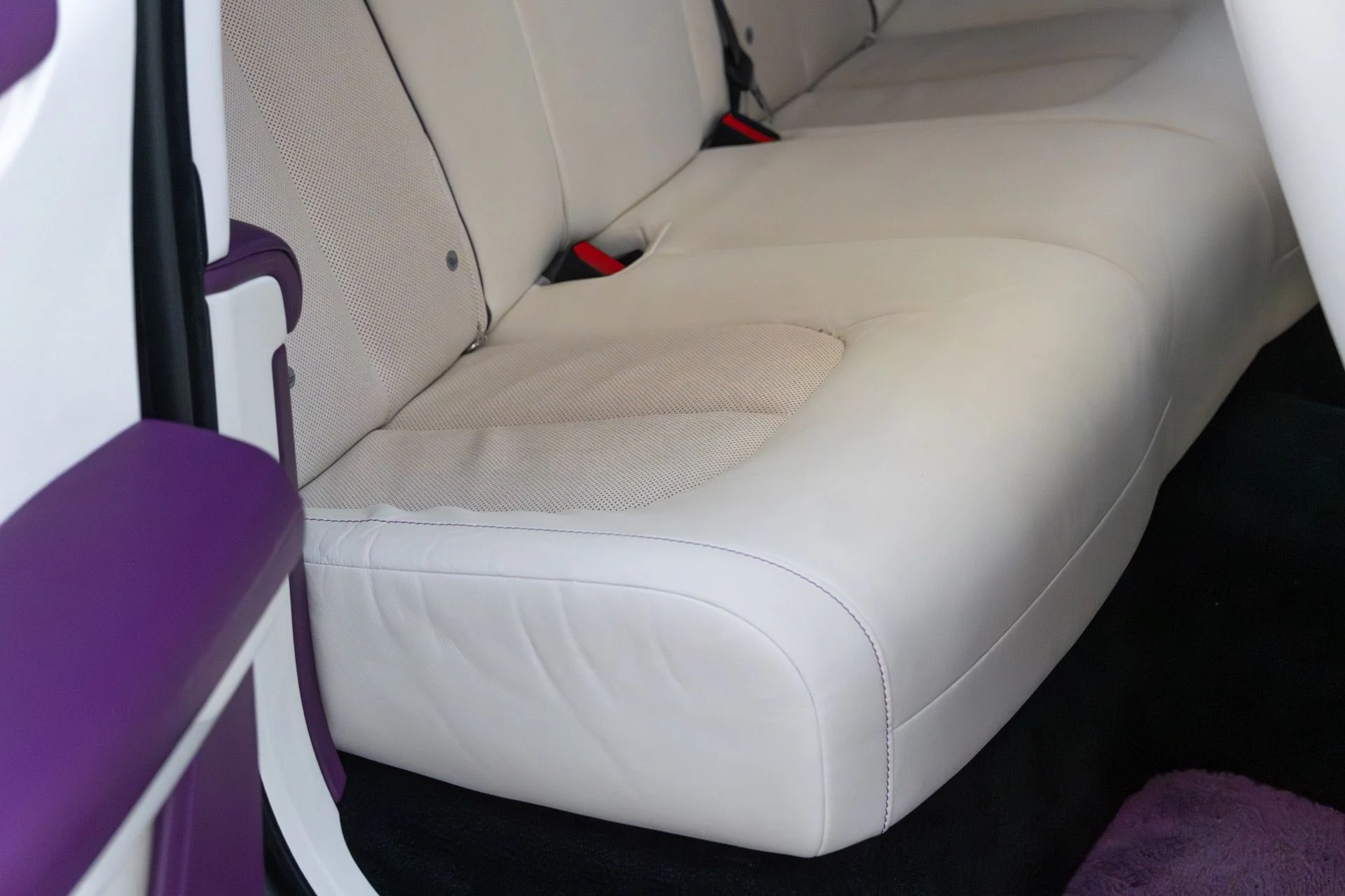 mph076_404882808_Used_2021_Rolls_Royce_Ghost_1762913749_cddf1c48fa