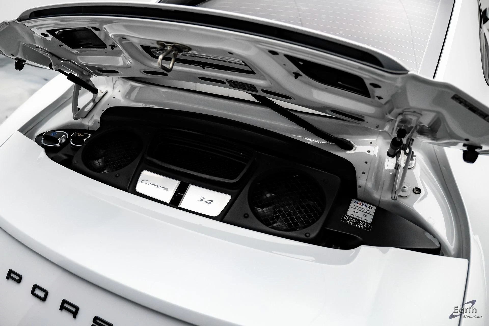 mph076_4082763716_c32b8c0d64096d36ff41354b8afca086x_8673cca36f