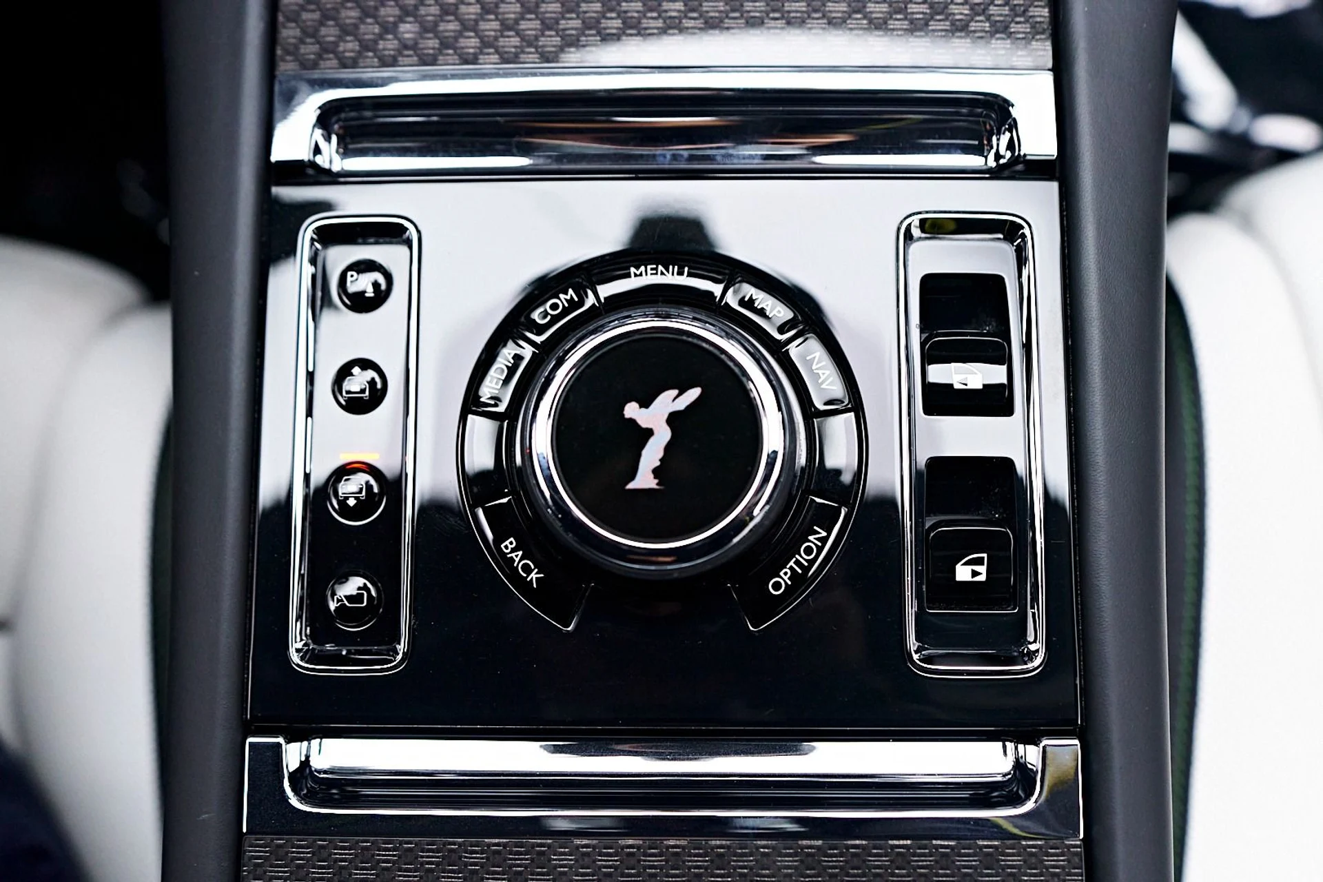 mph076_4128198264_Used_2023_Rolls_Royce_Ghost_Black_Badge_1735605274_09b291db71
