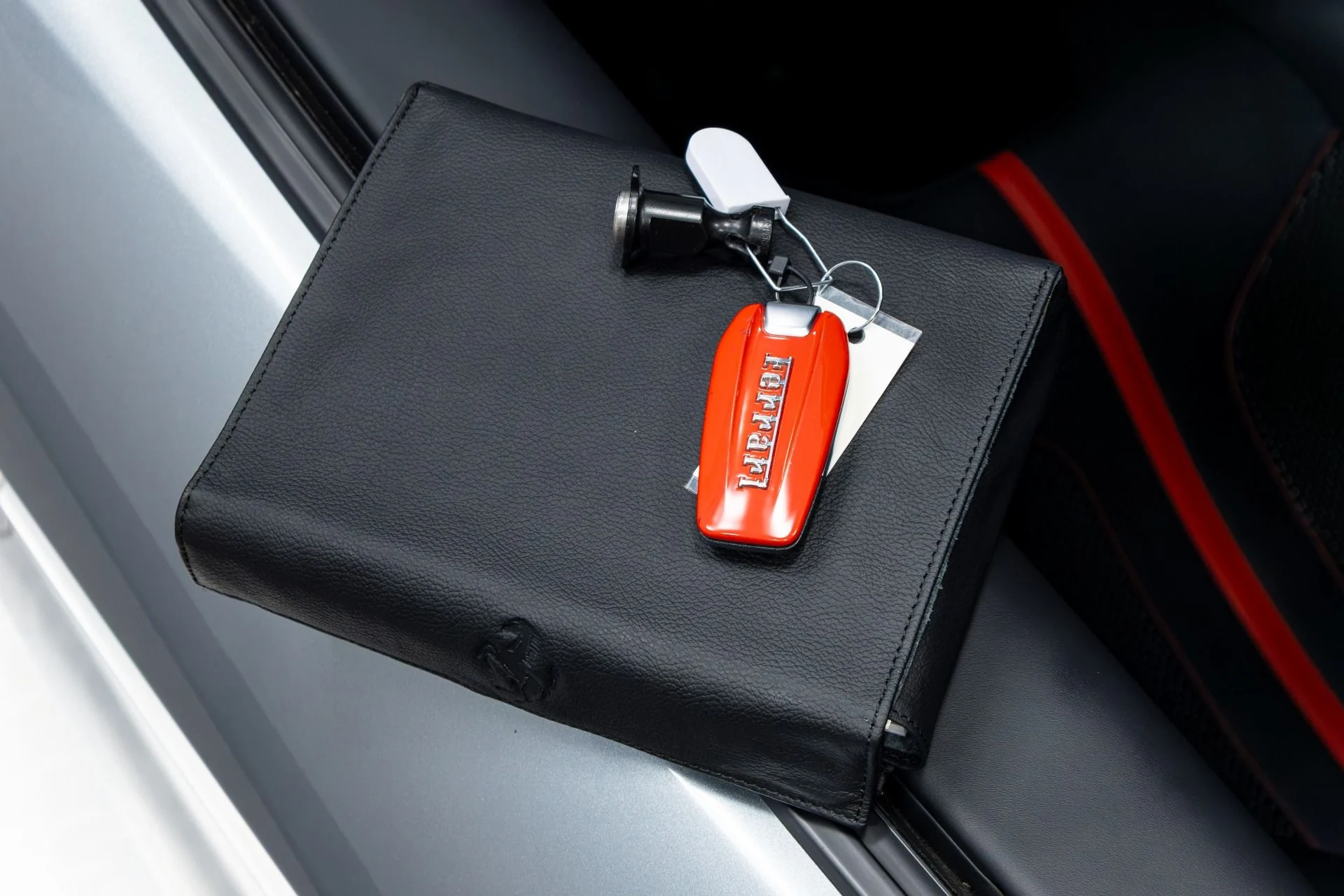 mph076_4189805802_Used_2018_Ferrari_812_Superfast_1777416678_b464f617be