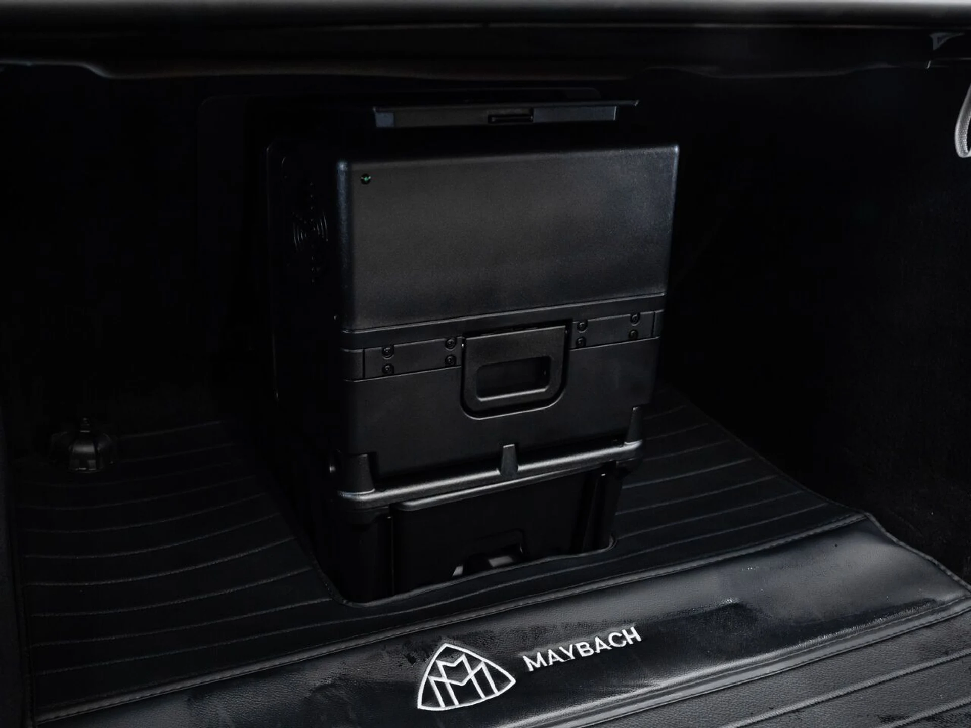 mph076_4193333897_mercedes_benz_s_class_2023_a434d02469