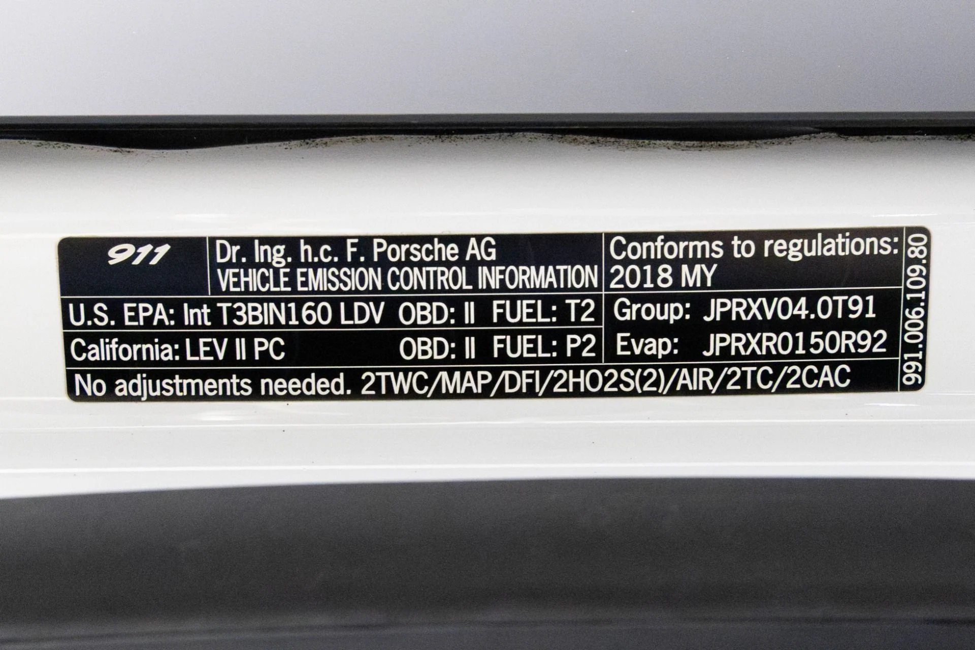 mph076_4223759030_Used_2018_Porsche_911_GT_2_RS_1762386708_31f07935e4