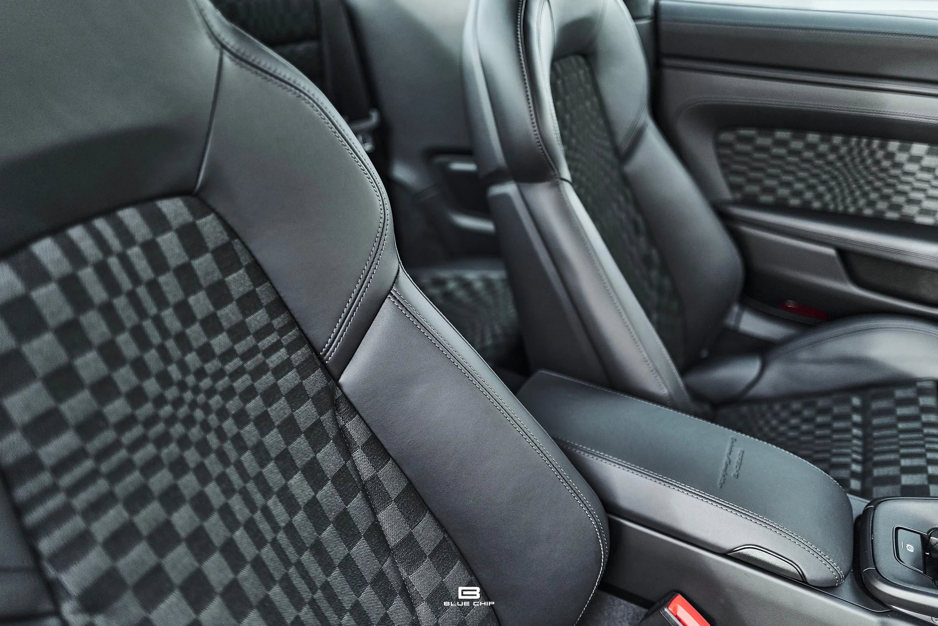 mph076_555903065_69b180cbdd70f63368ba9556_L1190268_d0675a6966