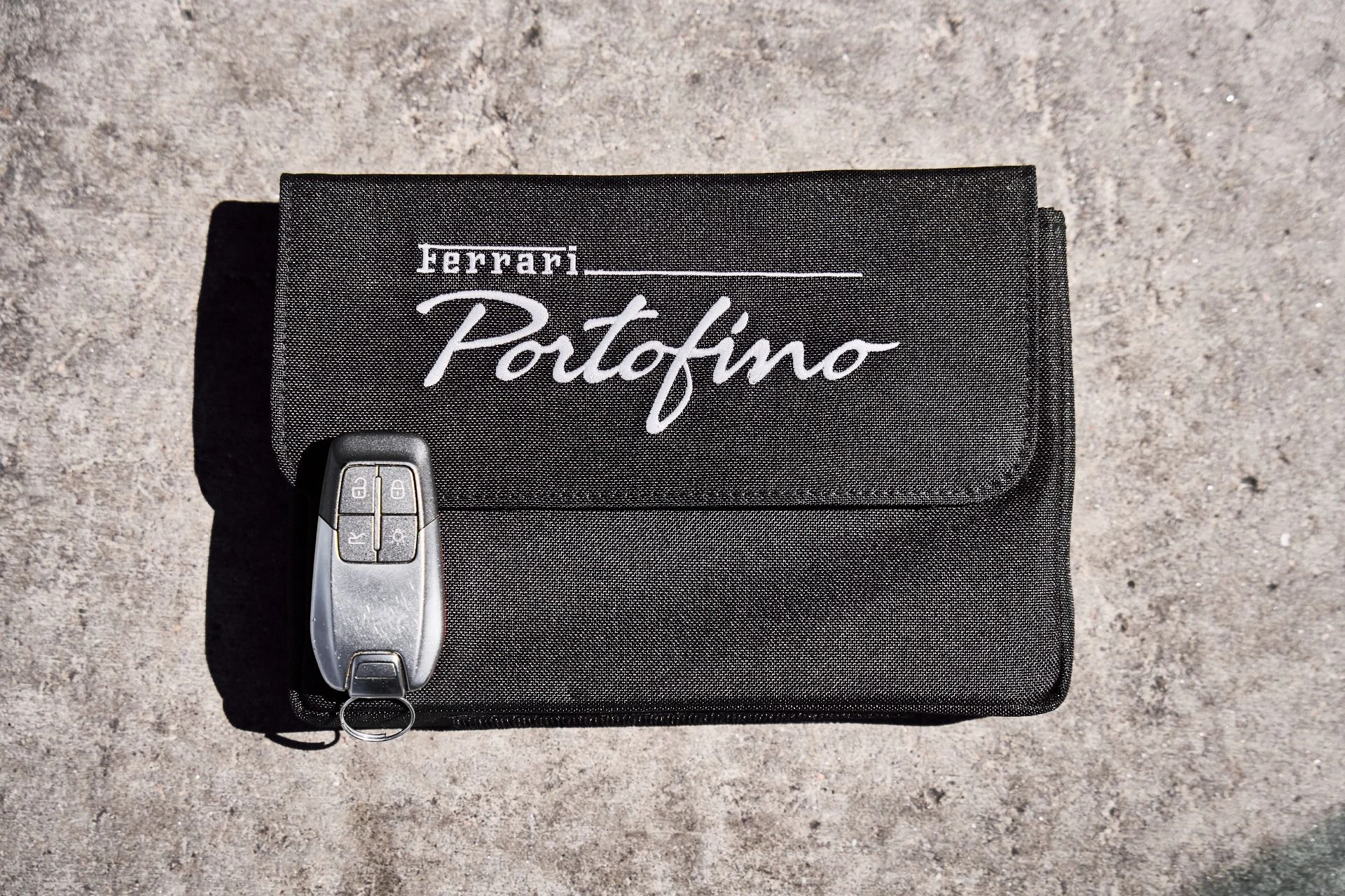 mph076_5881022_Used_2020_Ferrari_Portofino_Base_1780622592_4f3b49423c