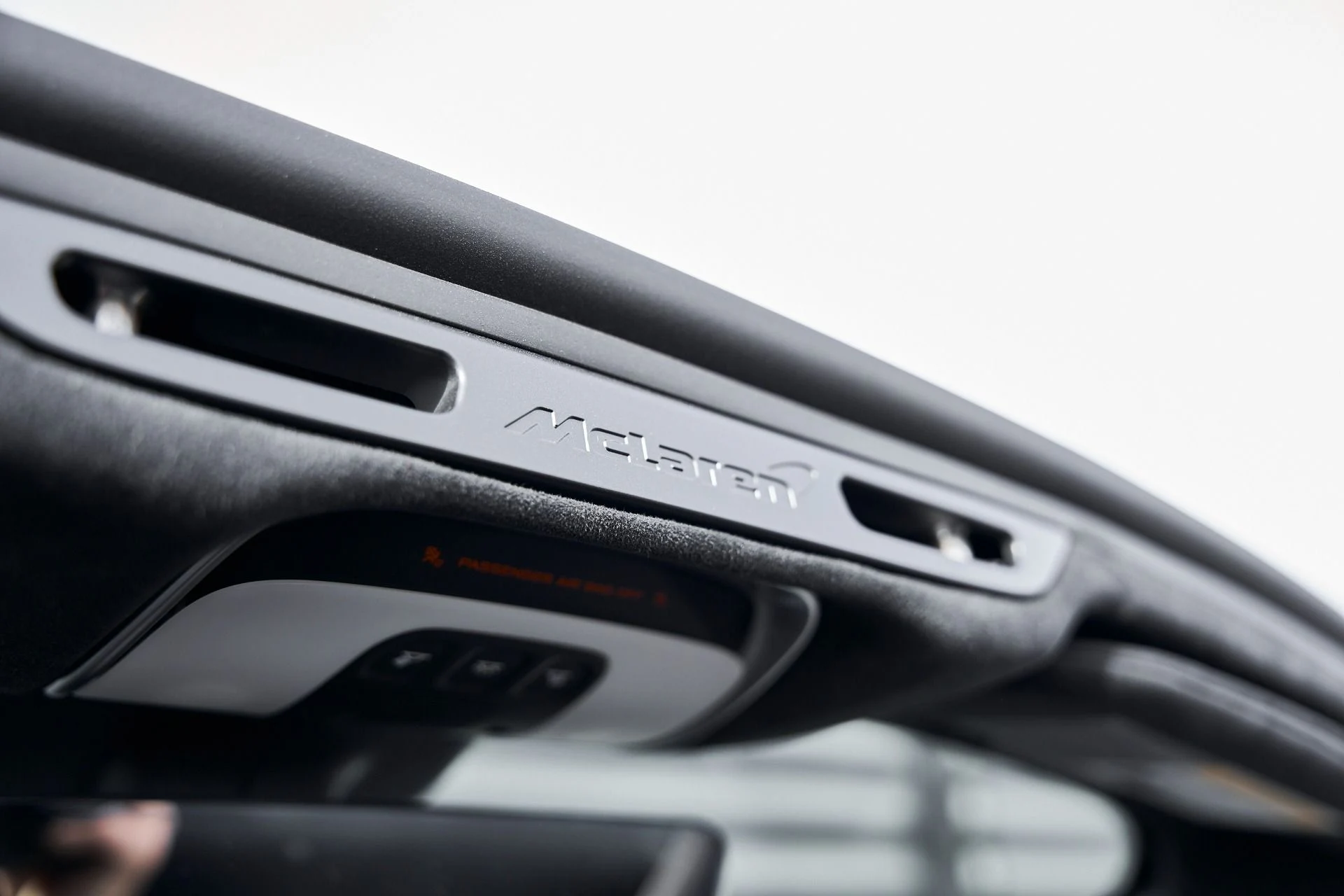 mph076_631238813_Used_2024_Mc_Laren_750_S_1769048402_7390f50027