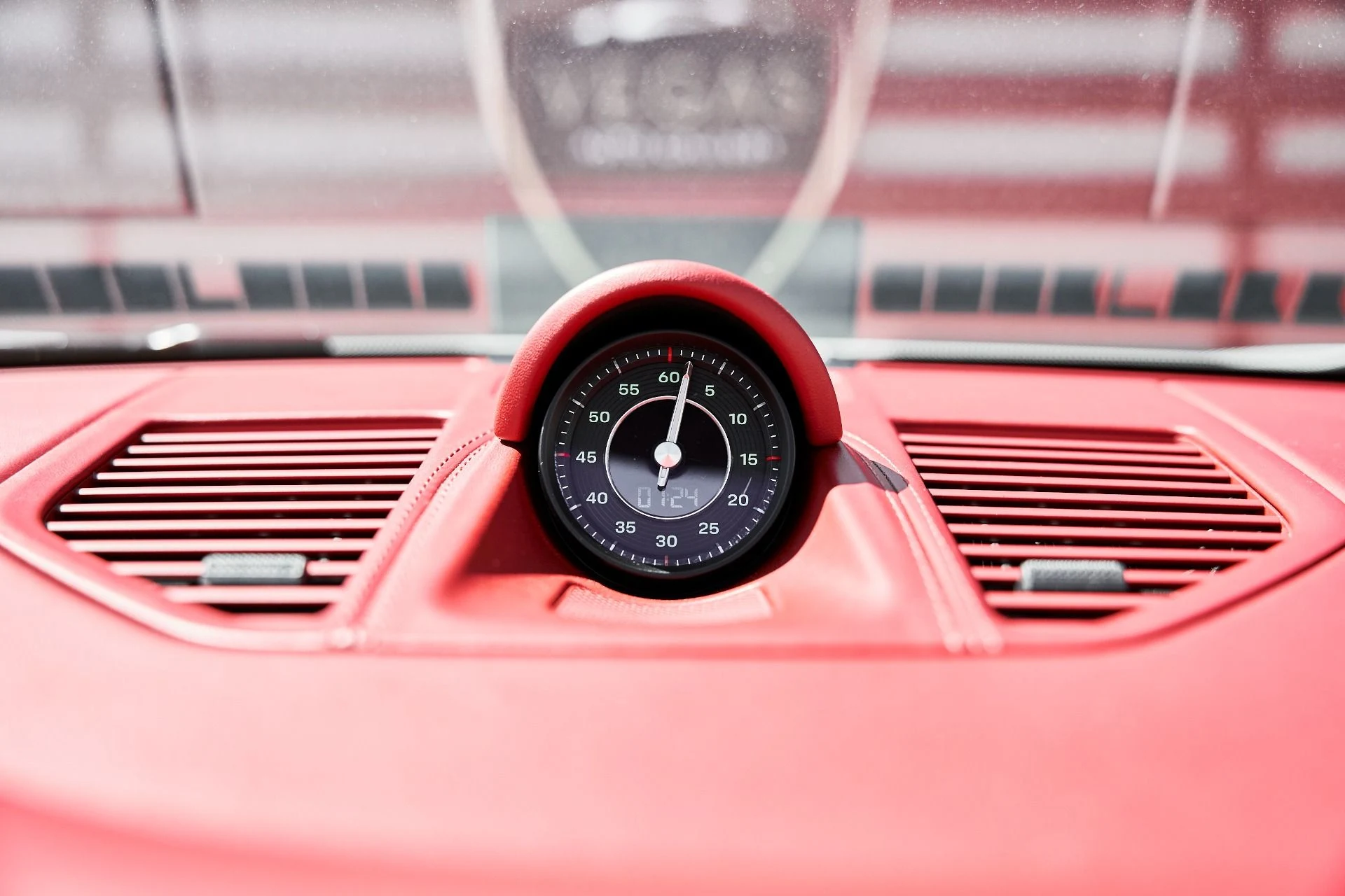 mph076_732833592_Used_2021_Porsche_911_Targa_4_S_1774544148_6ea0bdee5e