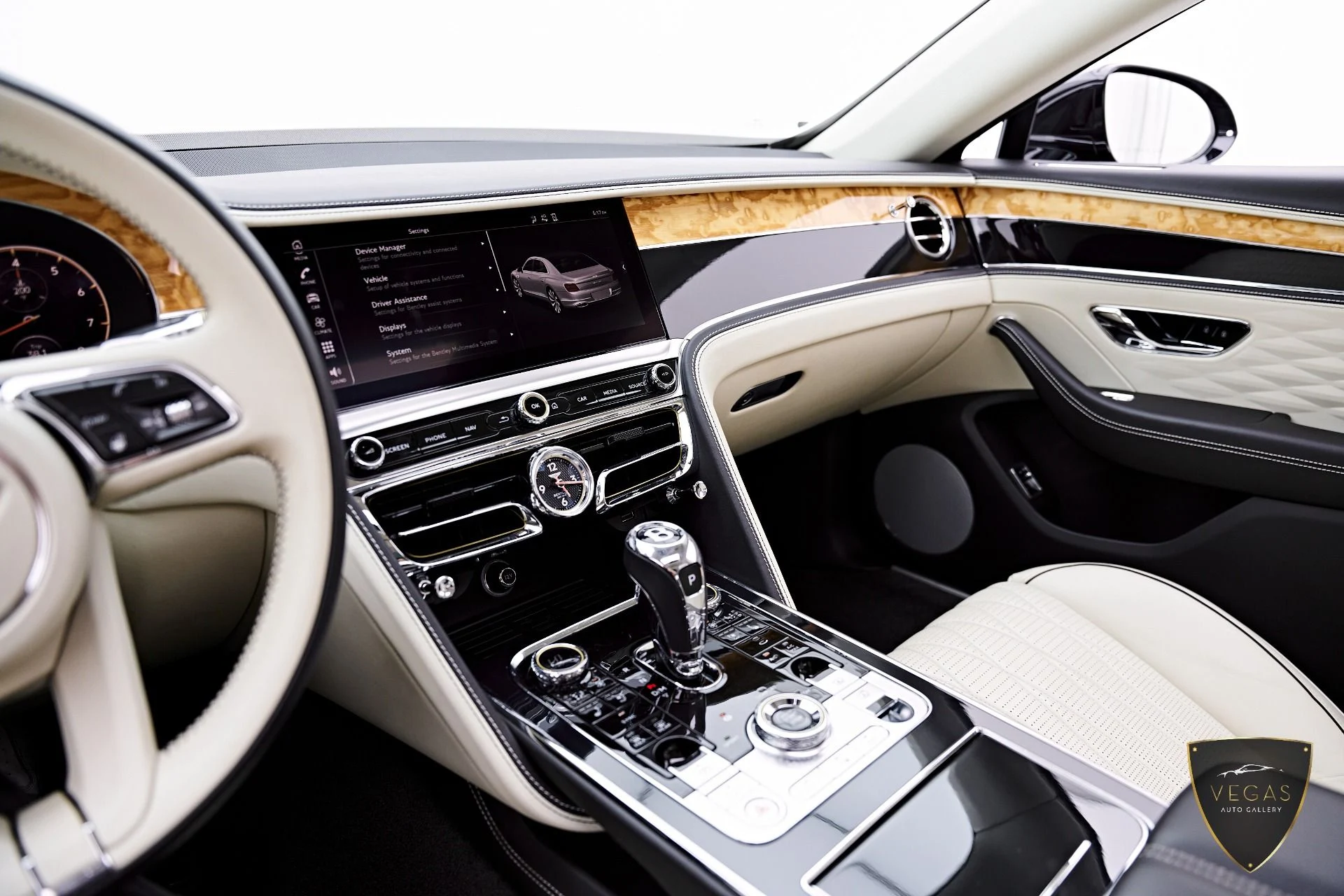 mph076_776176573_Used_2022_Bentley_Flying_Spur_V8_1782495113_7414dae821