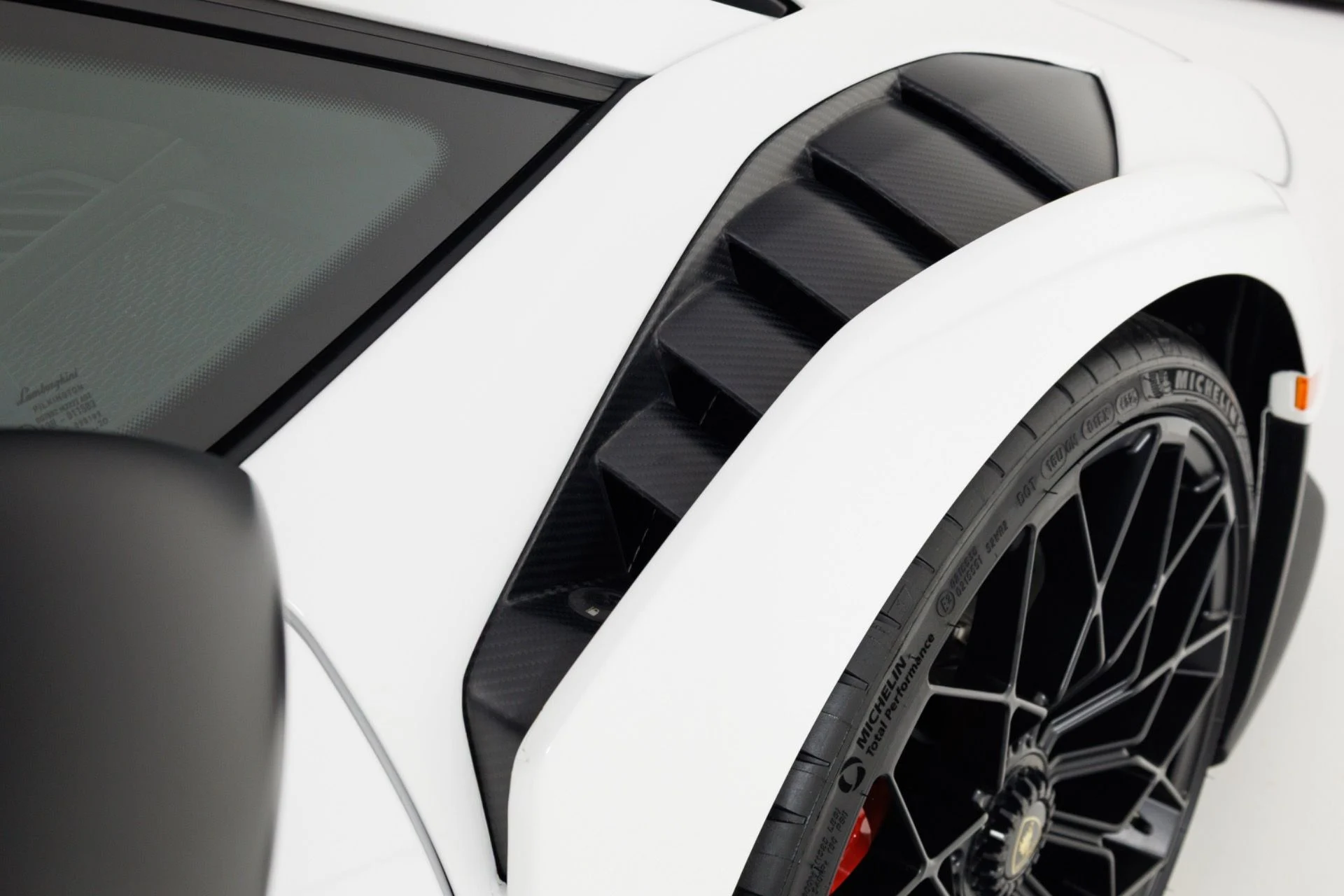 mph076_824049591_Used_2021_Lamborghini_Huracan_STO_1789754439_a3437f6fff