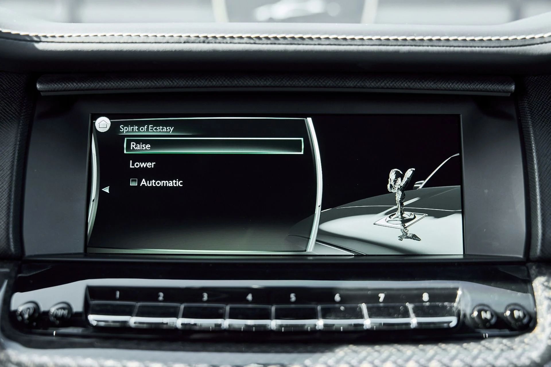 mph076_916161633_Used_2023_Rolls_Royce_Cullinan_Black_Badge_1769736560_648fb8edd5