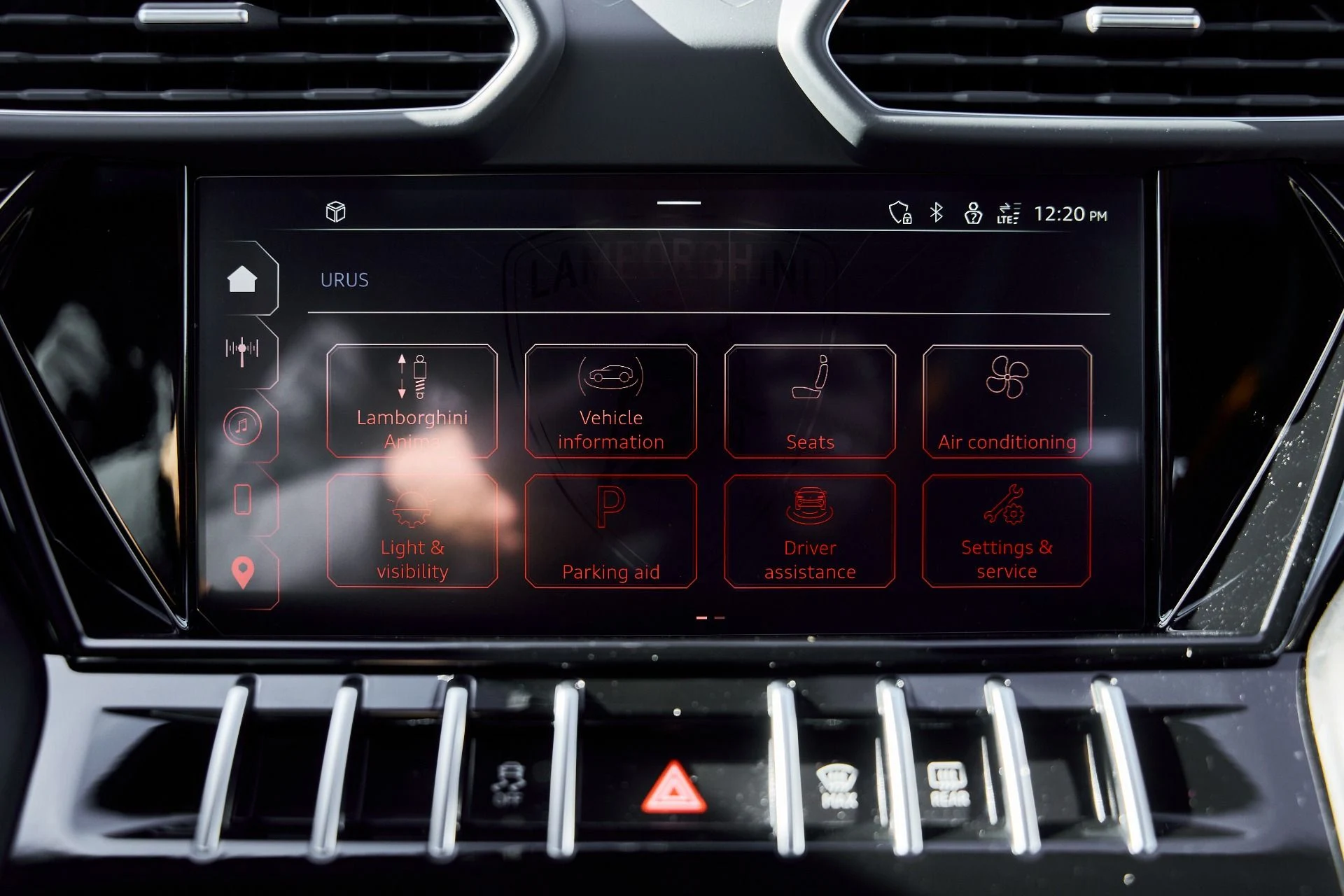 mph076_930900676_Used_2024_Lamborghini_Urus_S_1768962000_e9d8f4785e