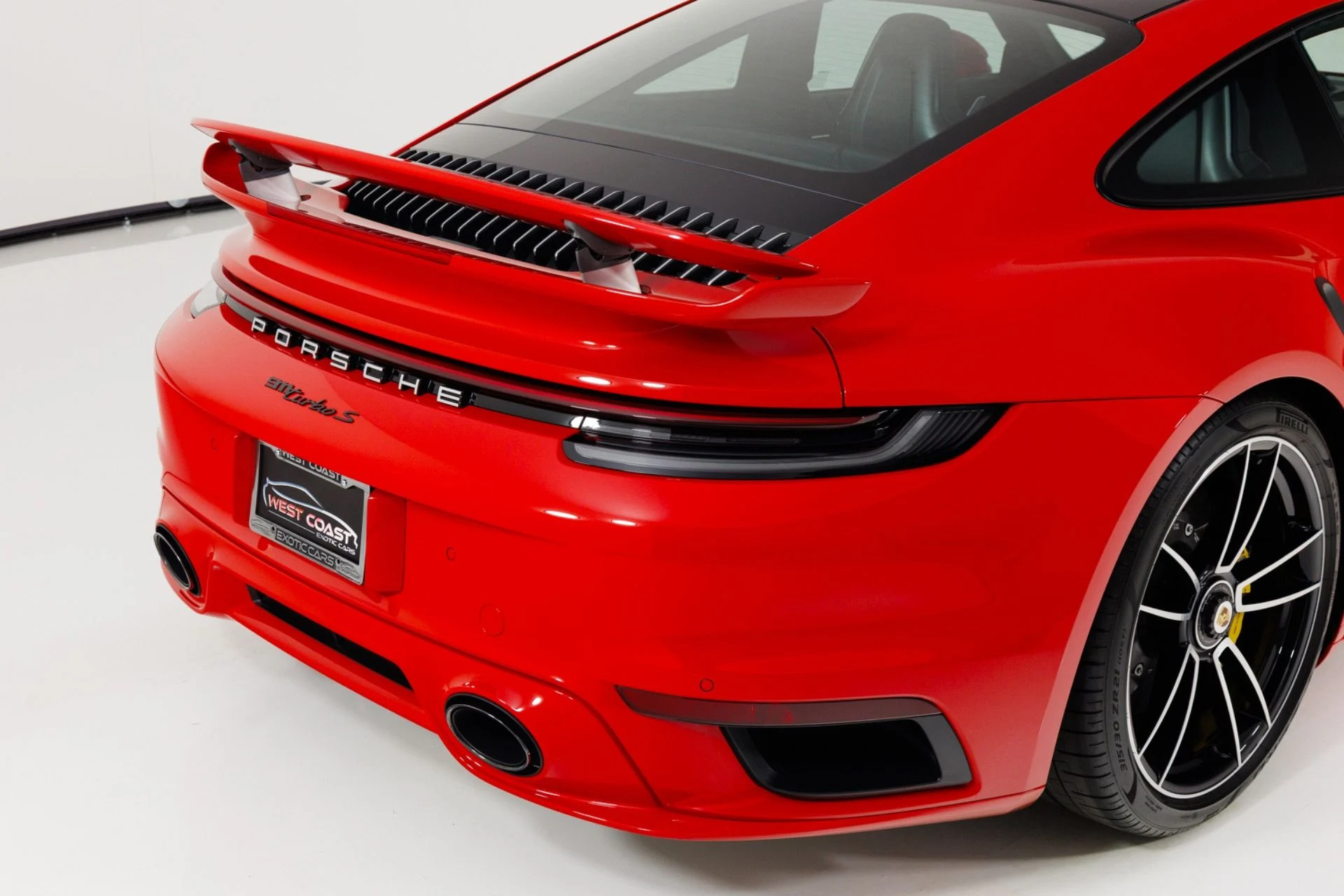 mph076_960073499_Used_2021_Porsche_911_Turbo_S_1776203935_33c80c0582