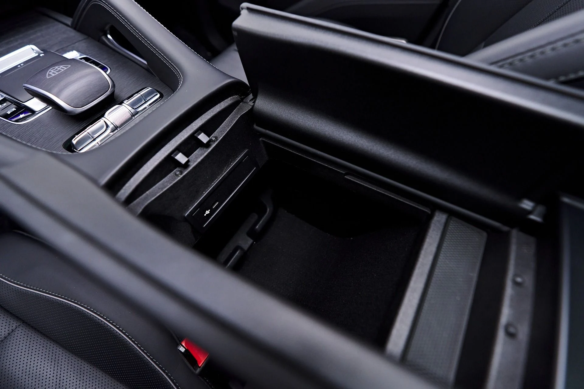 mph077_1142713085_Used_2022_Mercedes_Benz_GLS_Maybach_GLS_600_1747446181_b348d81c09