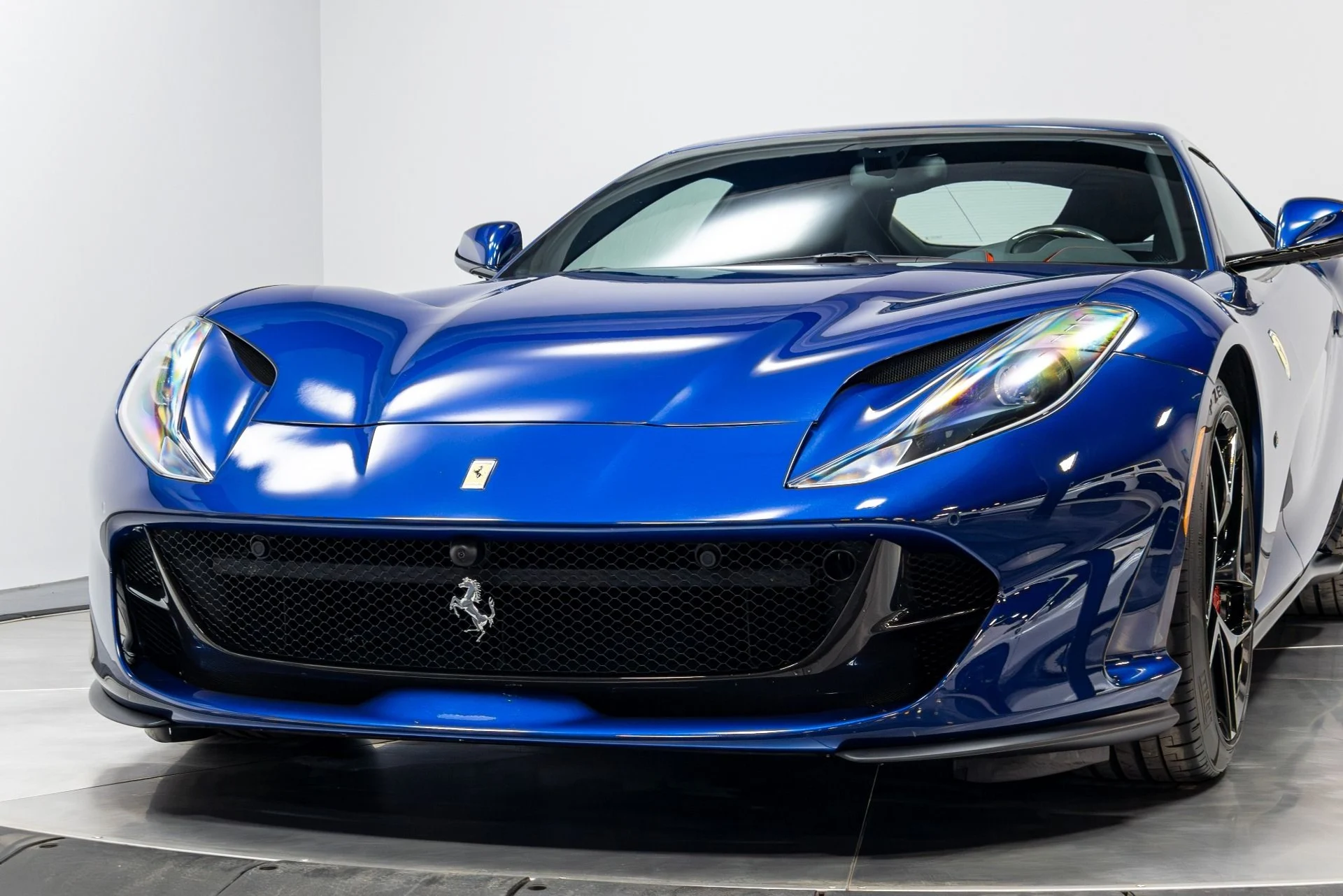 mph077_1352492111_Used_2019_Ferrari_812_Superfast_1774911934_a6f7431ef6