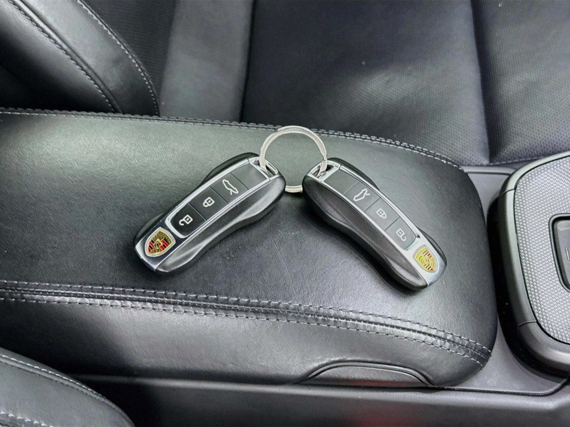 mph077_1395205937_Used_2020_Porsche_911_Carrera_S_1793314422_5b21147fc7