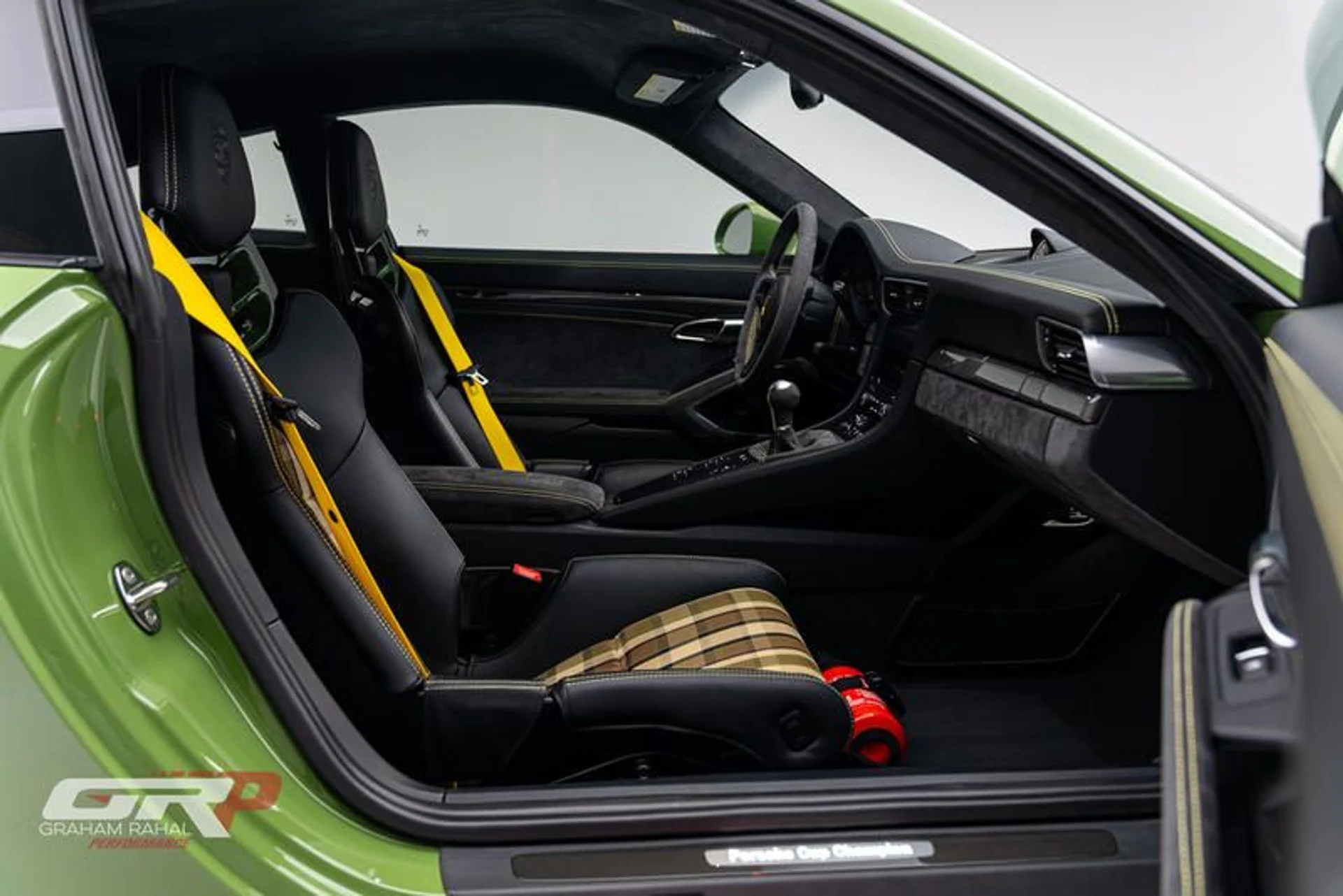 mph077_1497849640_334341_D7_409_C_45_A5_BA_57_F88473_F5254_E_8d27d32860