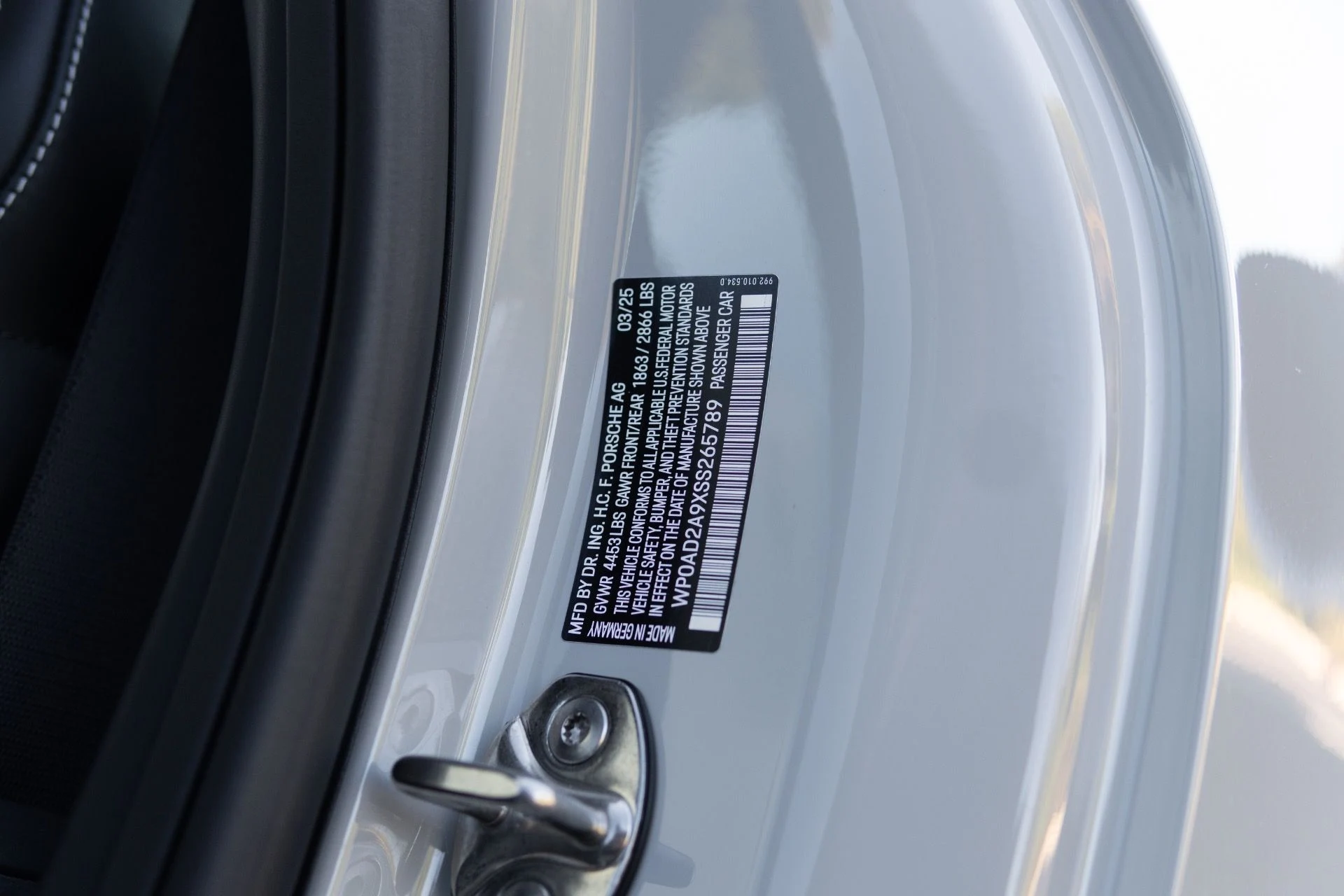 mph077_1587083345_Used_2025_Porsche_911_Turbo_S_1770437451_17b02e0927