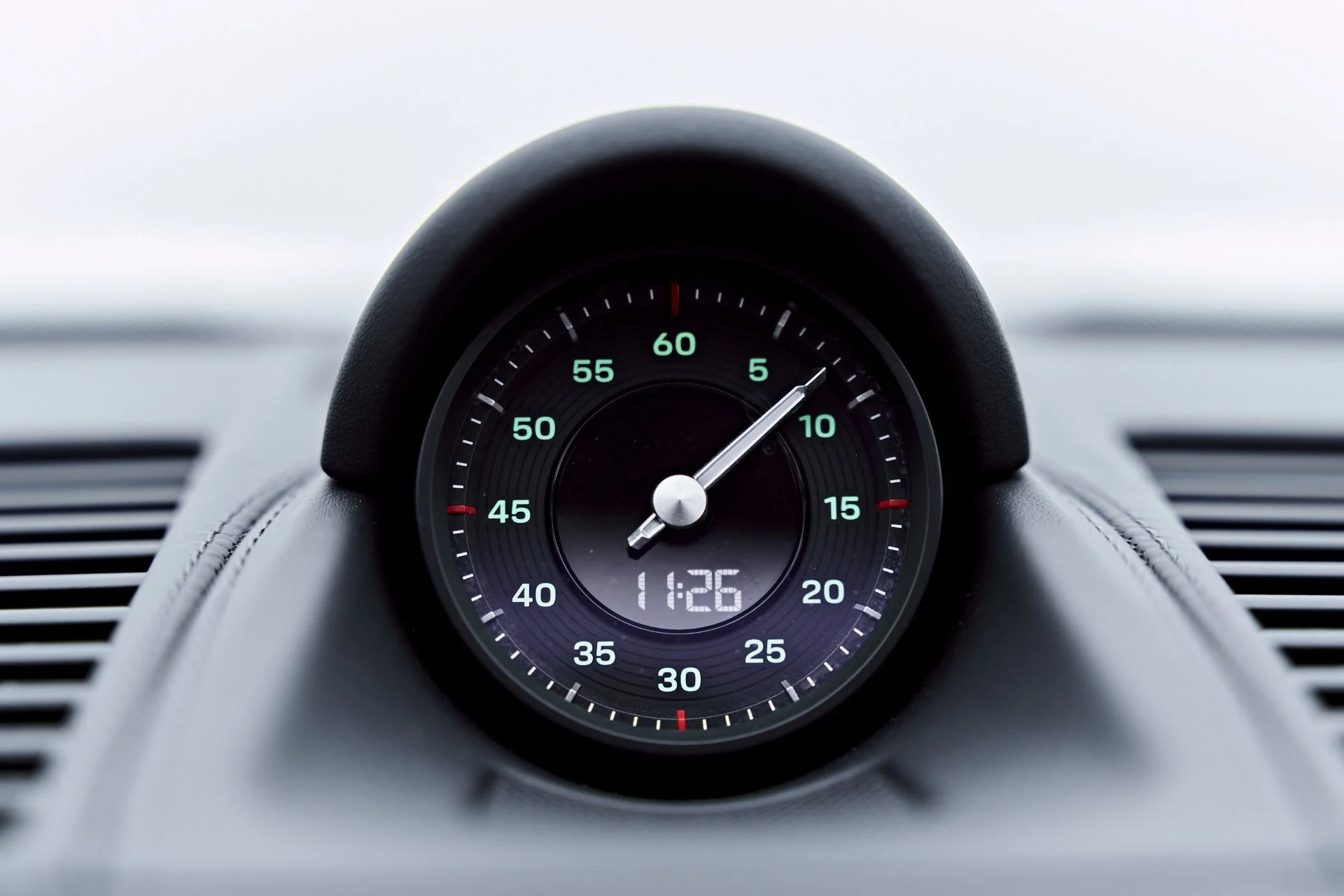 mph077_1588378463_Used_2025_Porsche_911_Turbo_50_1783732254_5f0c33768c