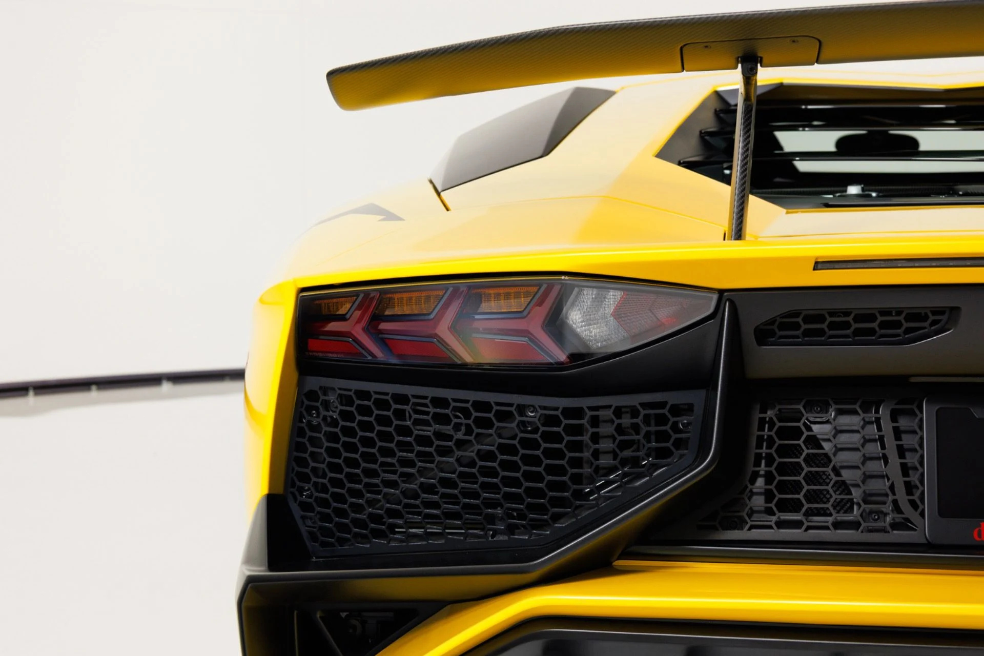 mph077_1637051165_Used_2016_Lamborghini_Aventador_LP_750_4_Superveloce_1785278593_9af2797313