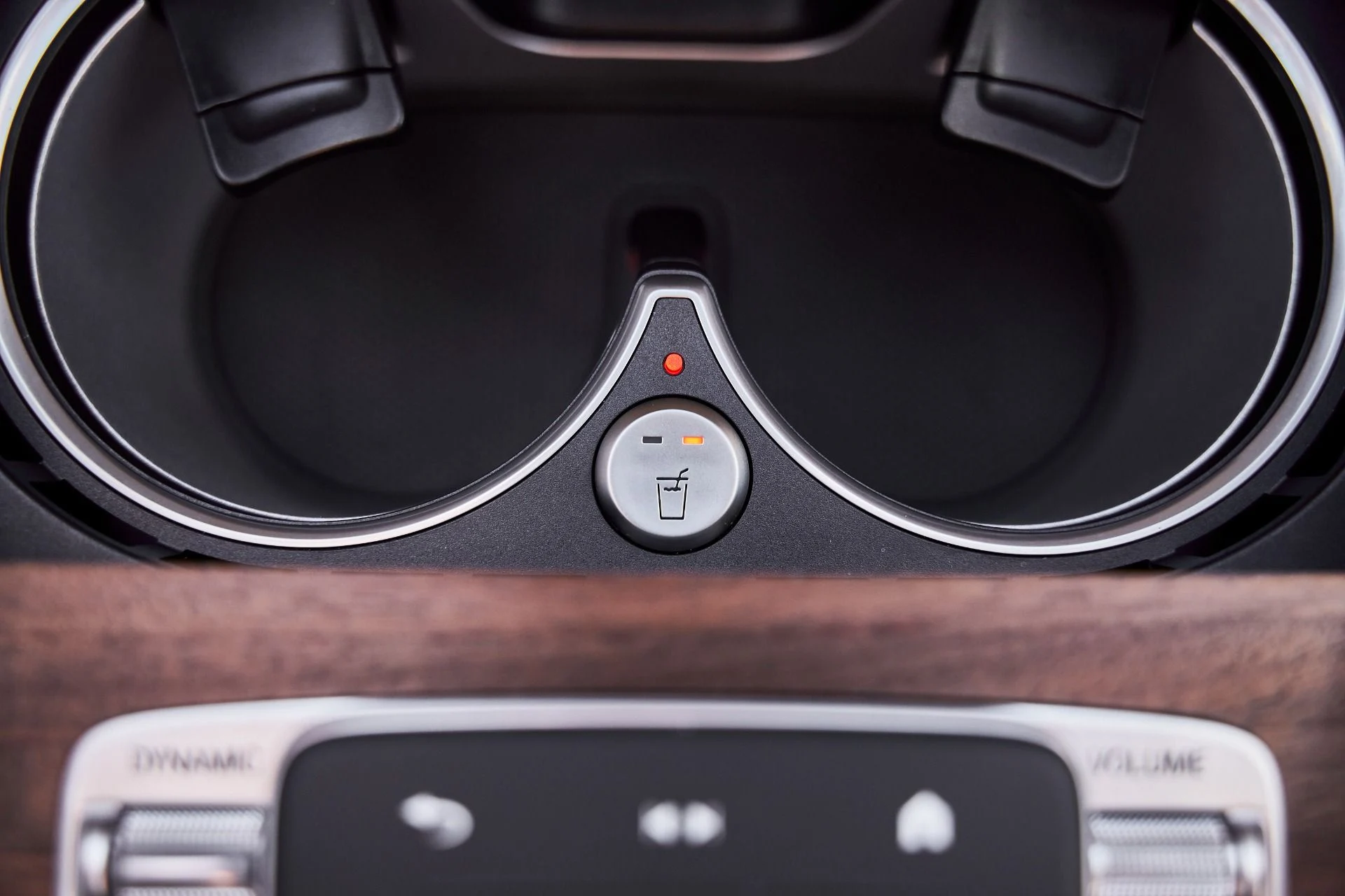 mph077_169184634_Used_2026_Mercedes_Benz_GLS_Maybach_GLS_600_1772593294_878d268003