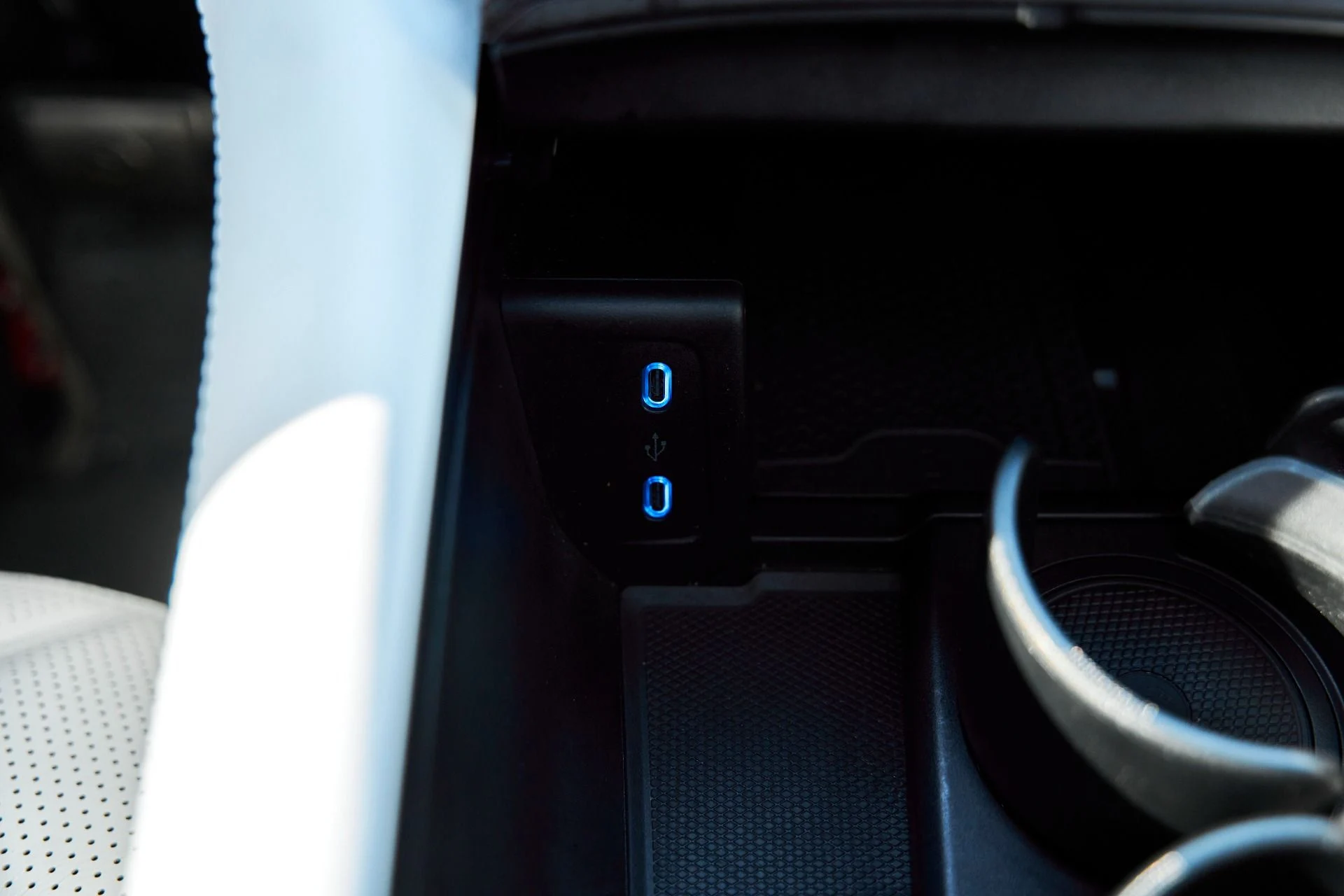 mph077_1700277607_Used_2024_Mercedes_Benz_EQS_Maybach_EQS_680_1766455991_094b128953