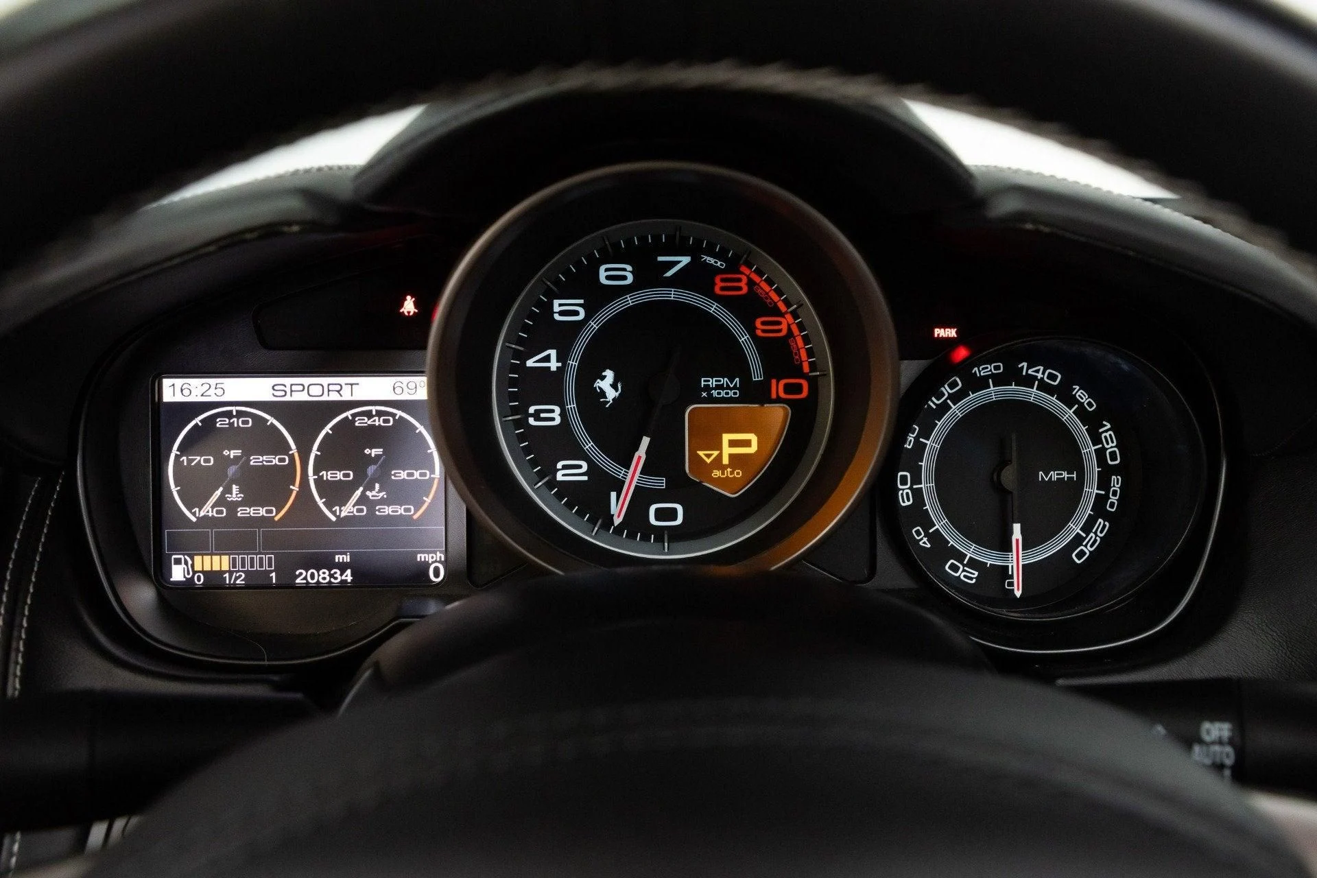 mph077_1962142485_Used_2010_Ferrari_California_1777368036_cdd48f0eda