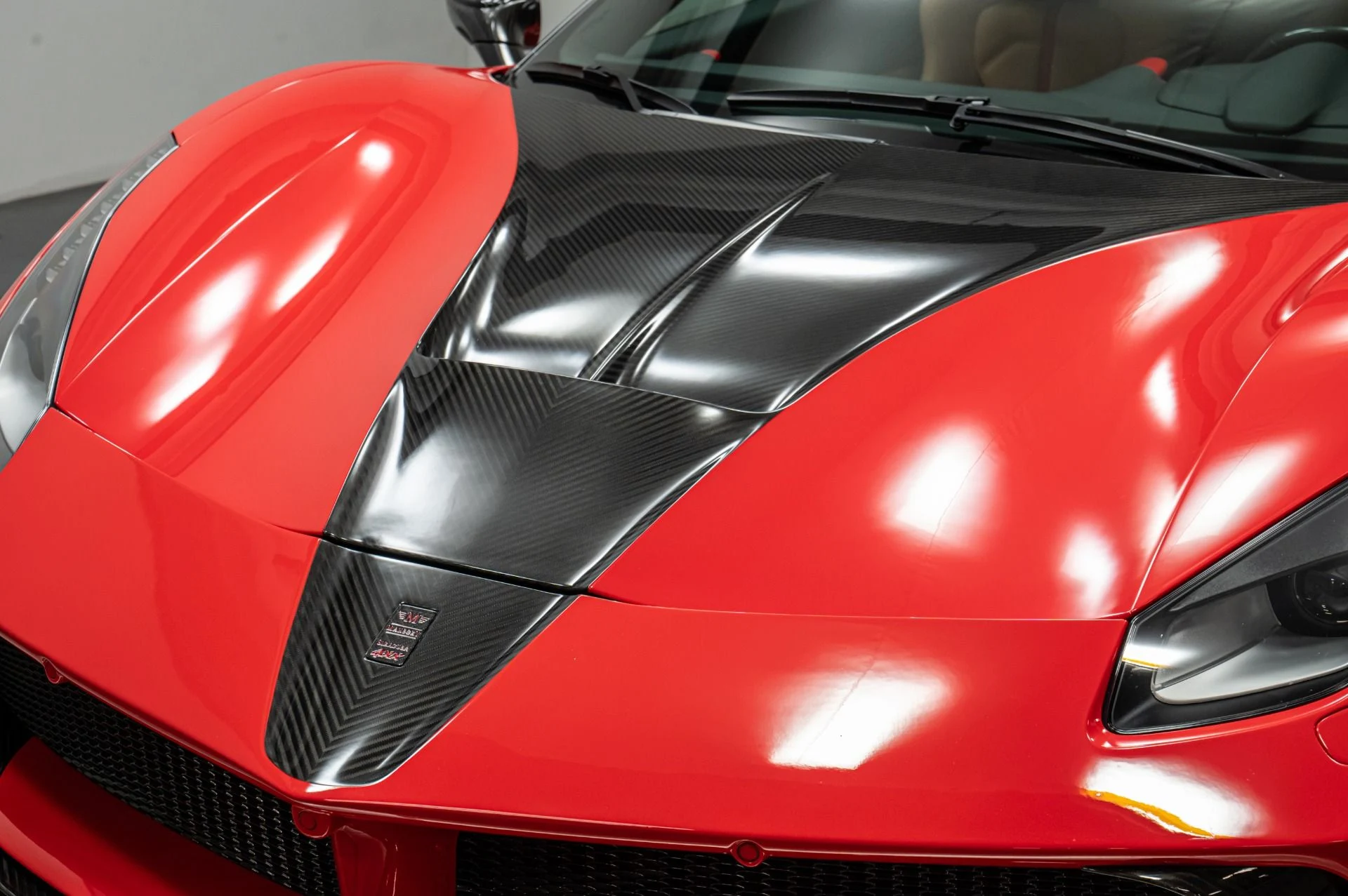 mph077_2058884489_Used_2016_Ferrari_488_GTB_1747692594_5aeba52dd4