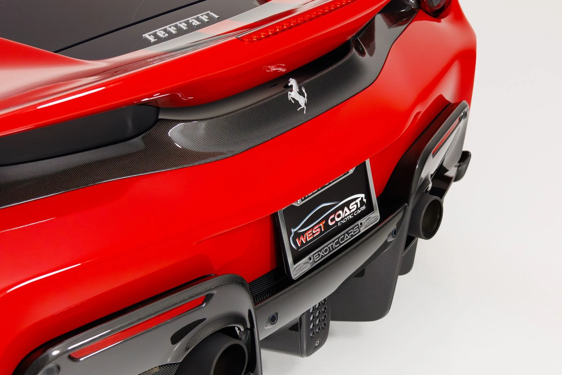 mph077_2144243989_Used_2019_Ferrari_488_Pista_1772733819_945272b31a