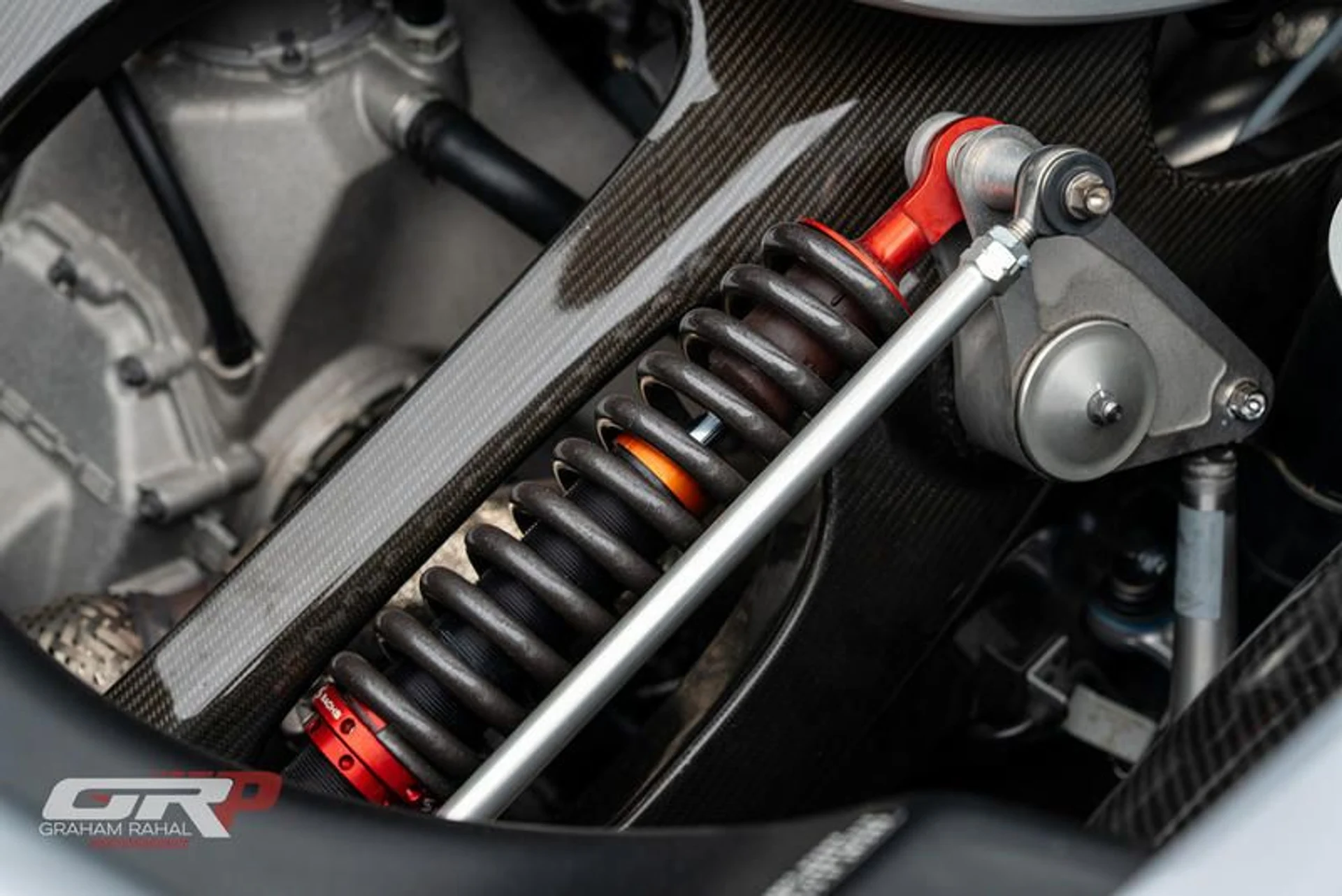 mph077_2223938980_CCE_9_B0_D1_CC_8_E_4544_9_FB_5_5_A8_BDE_55_AF_02_47f6b94724