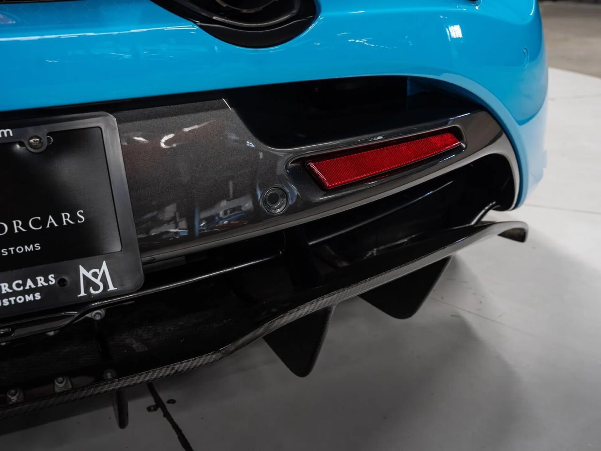 mph077_2307984730_mclaren_720s_2018_23d37e82b7