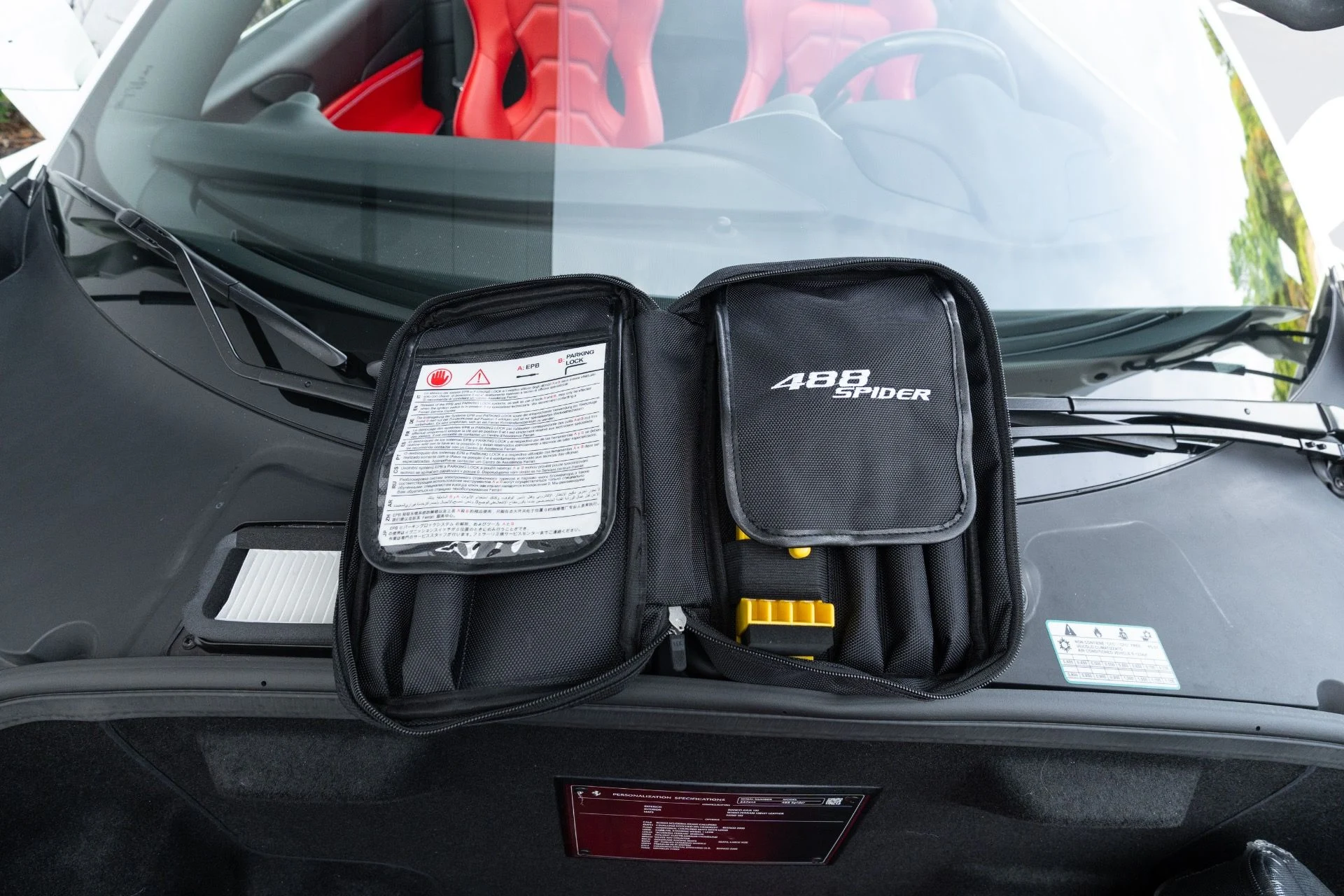 mph077_231135474_Used_2018_Ferrari_488_Spider_1779900992_7a2d9ed2bf