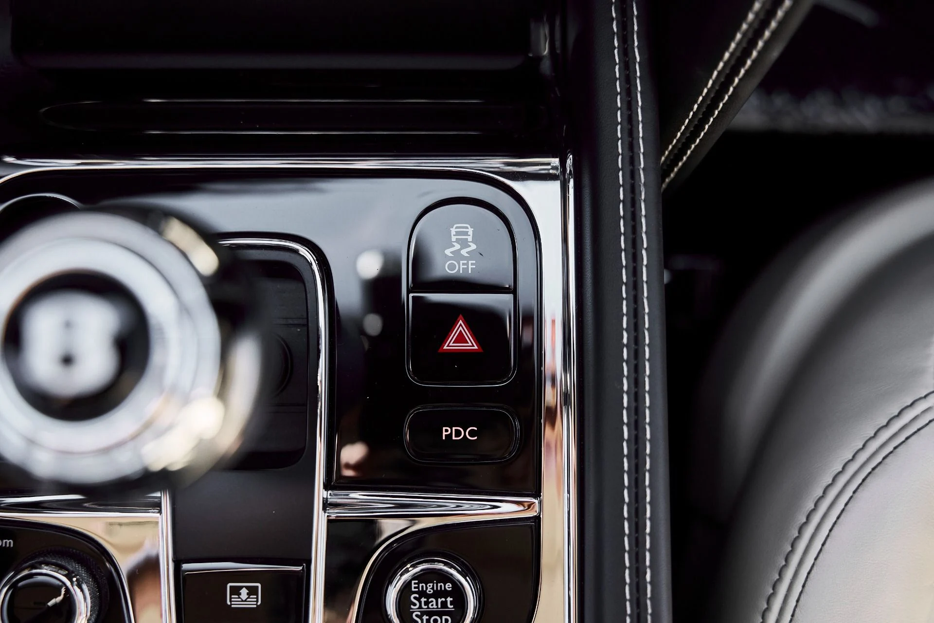 mph077_2333313432_Used_2019_Bentley_Mulsanne_Base_1773861476_a00ddd6a4a