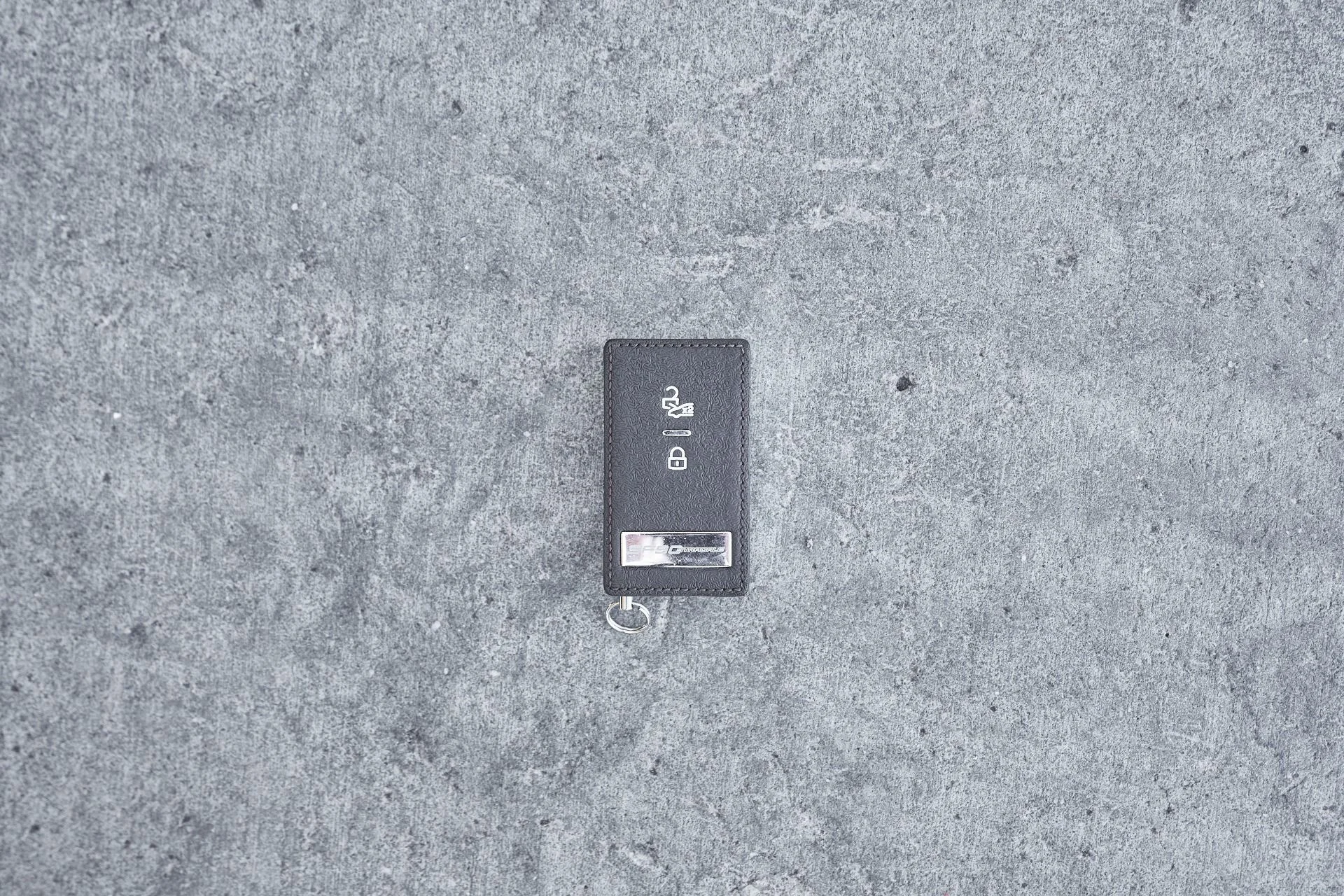 mph077_2421593004_Used_2022_Ferrari_SF_90_Stradale_Base_1762462502_841e0f52da