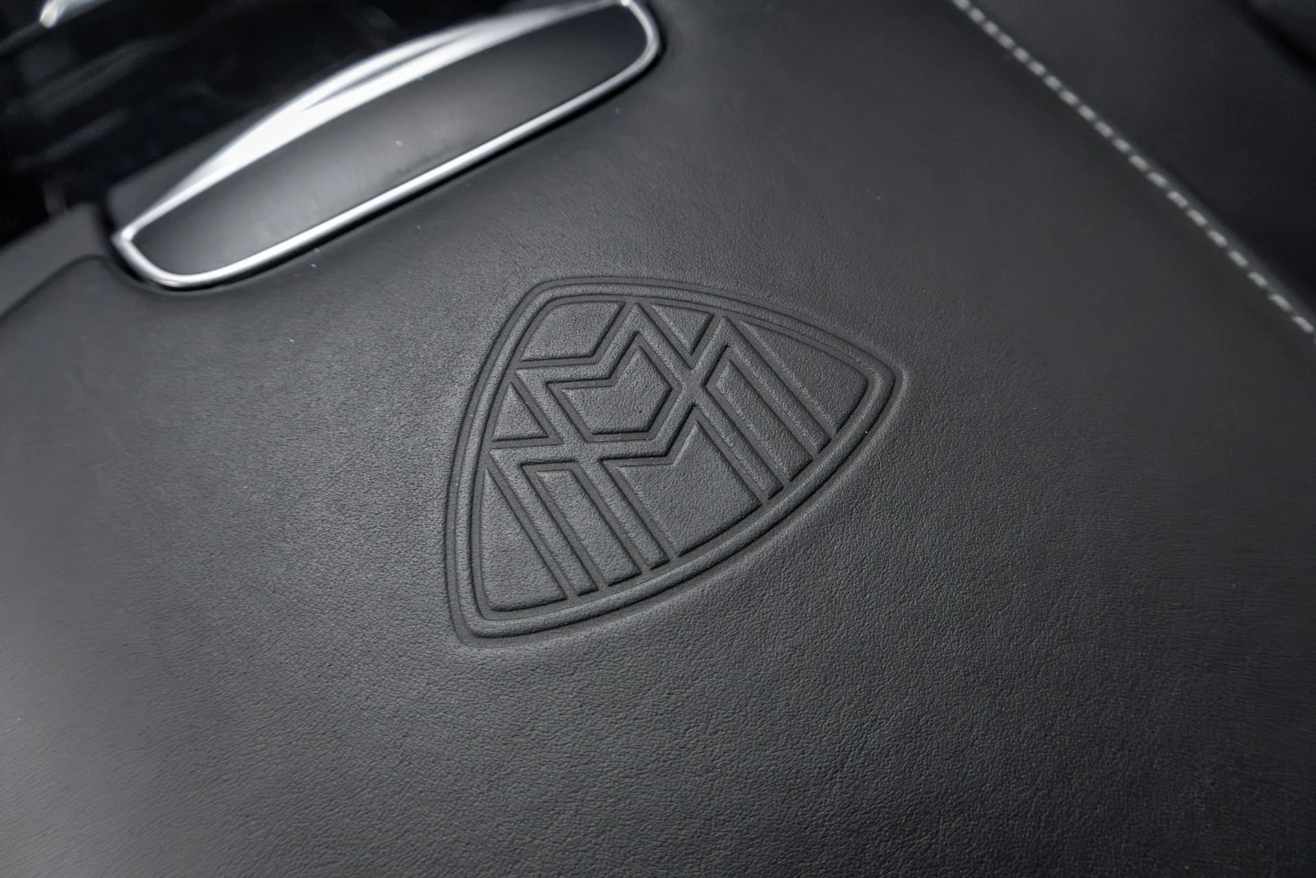 mph077_2428233770_Used_2019_Mercedes_Benz_S_Class_Maybach_S_650_1763220907_dda7302178