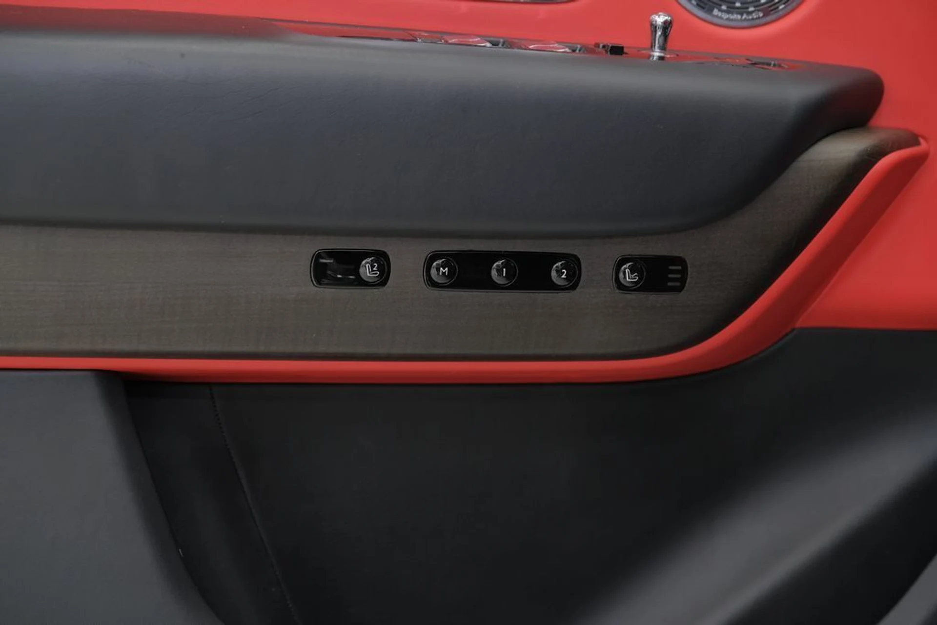 mph077_24289221_f58f3d6e3f34b29cb6e421511ca1c533_6bb7ac29e7