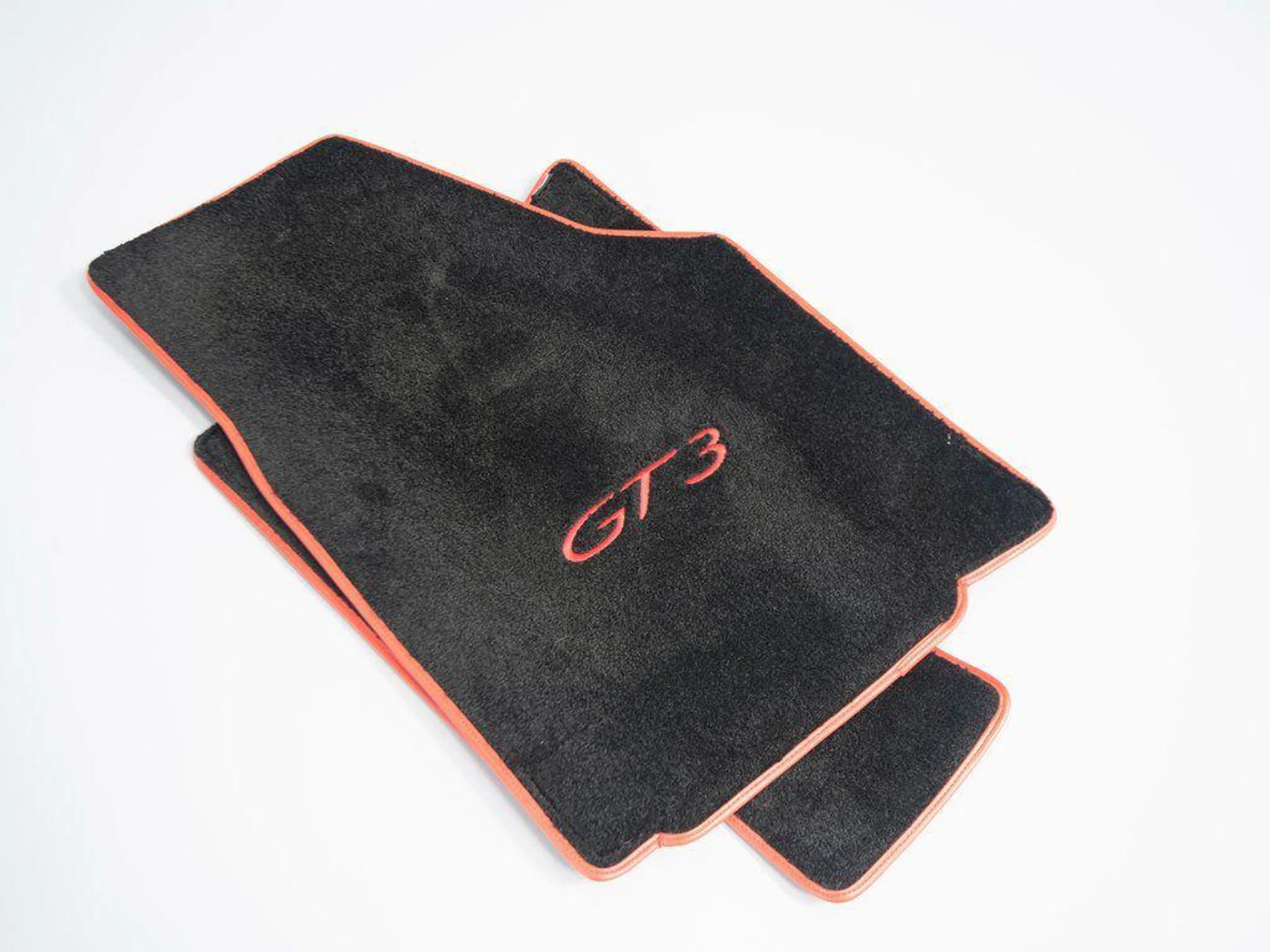 mph077_2441896_x_Sr_J6x_AAG_8_Gyz_Wldn_Trj_U3_Tges_ab8c851052