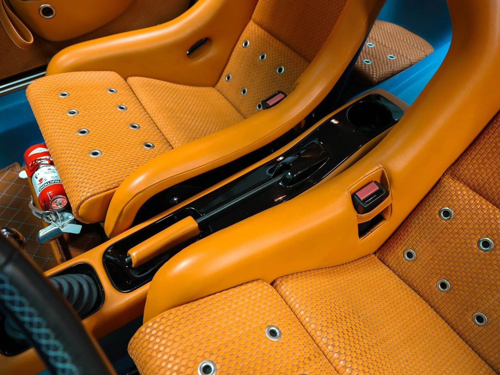 mph077_2470841765_78_72f1a376f9