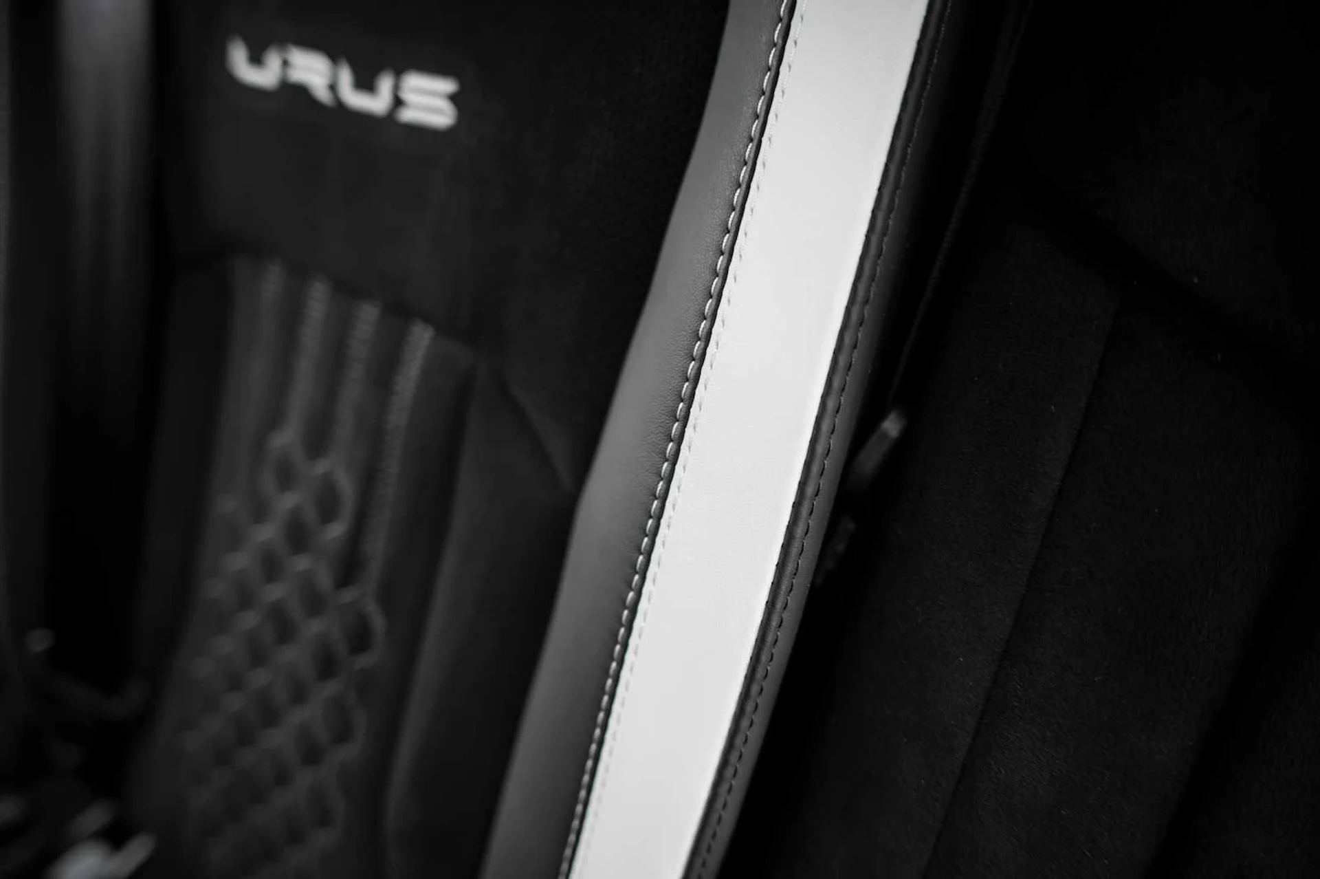 mph077_2596149508_4126b64fdee8baa4f4de7e8893be2c95x_939fa2cc8b