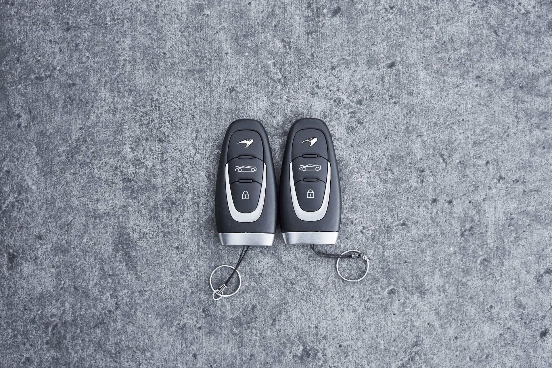 mph077_2648531037_Used_2025_Mc_Laren_Artura_1769567729_3d7eee7290