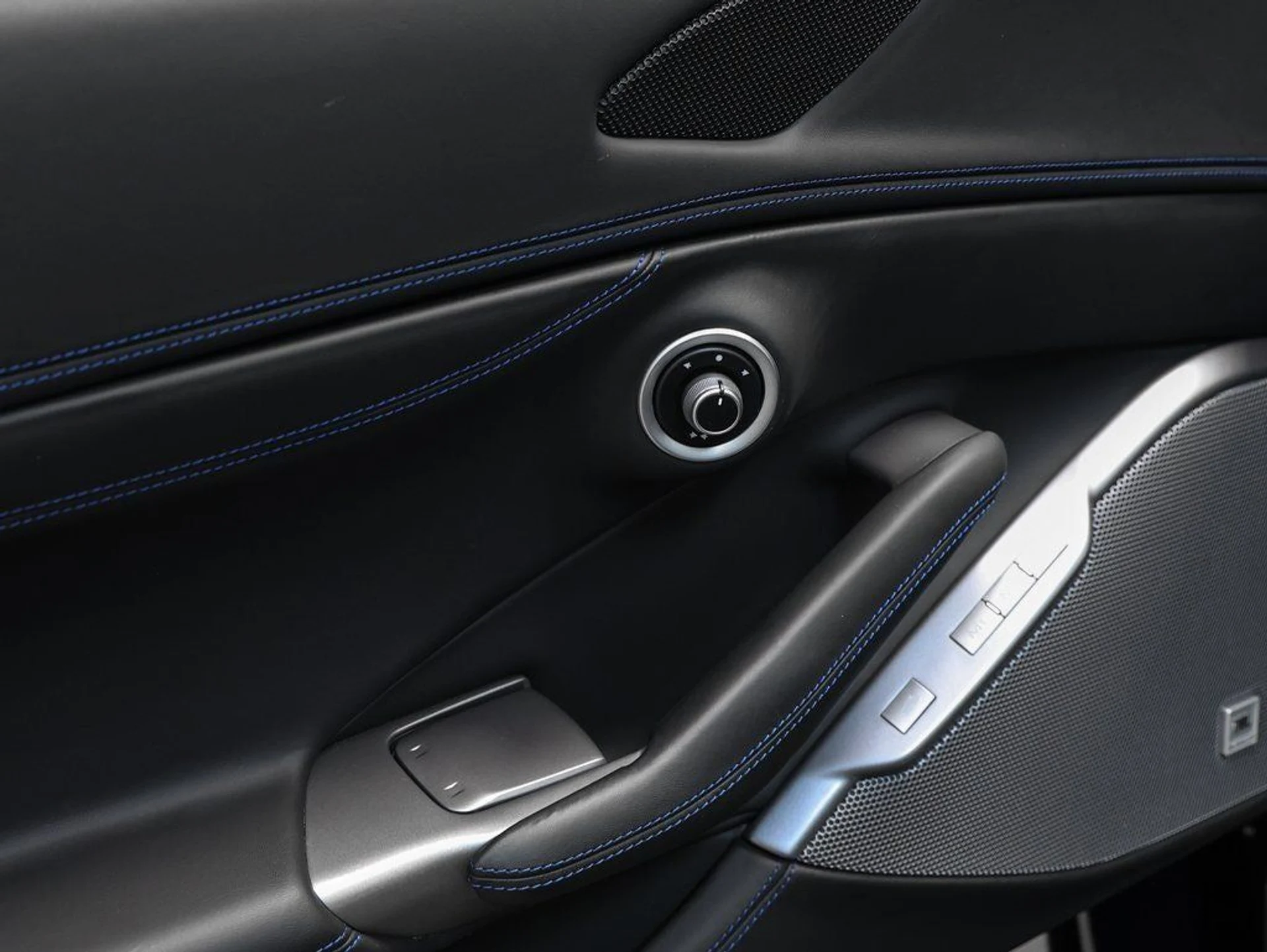 mph077_2693126148_78_1e69e500dc